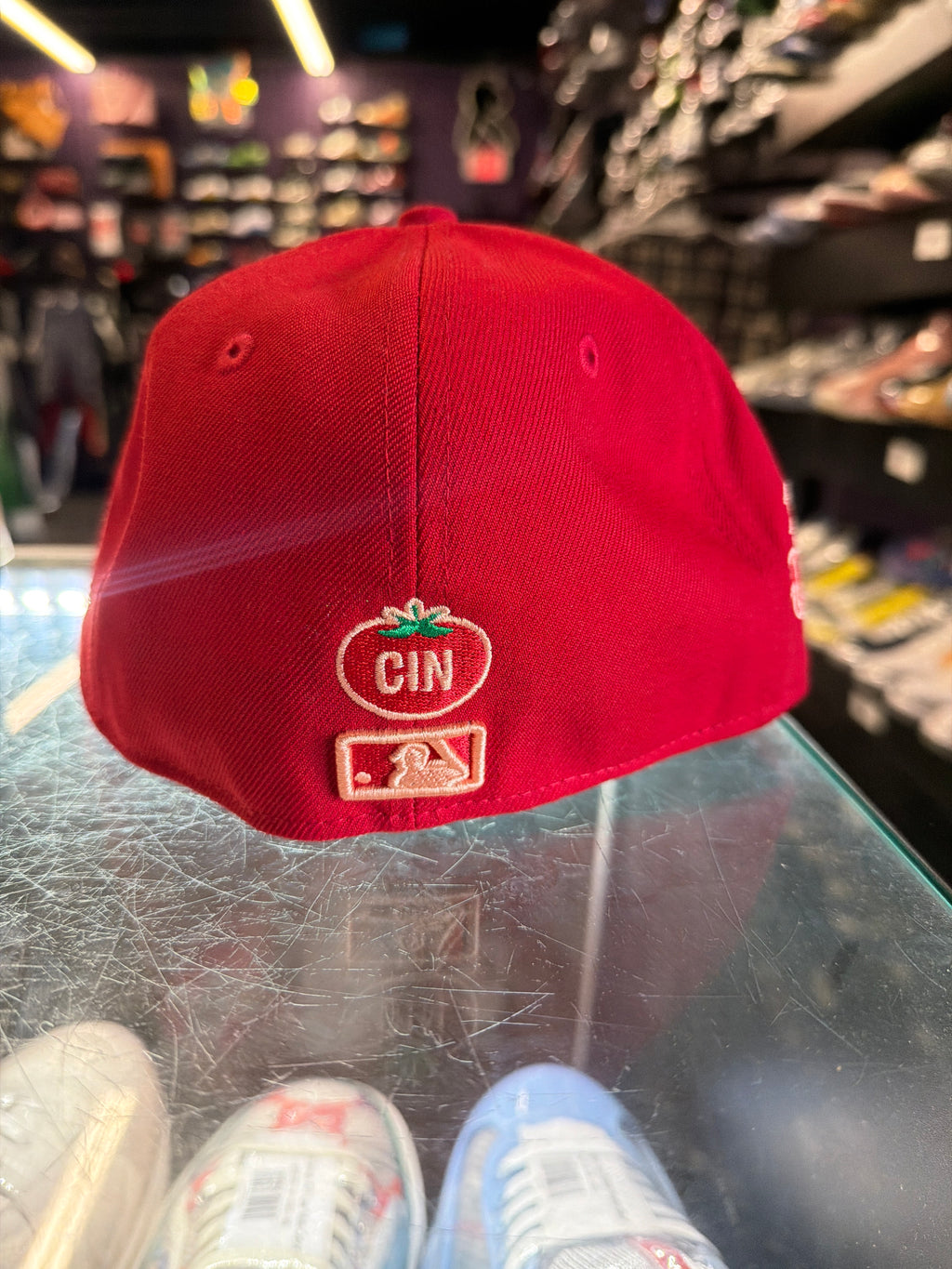 New Era 59FIFTY fitted hat “Cincinnati Red Pink Monochromatic Accent”