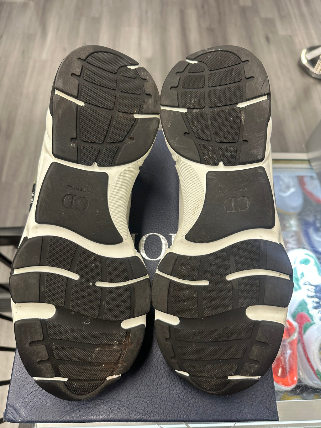 Christian Dior B22 "Blue / Pink"