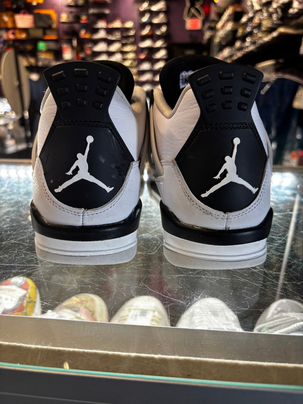 2022 Air Jordan Retro 4 "Military Black" (GS)