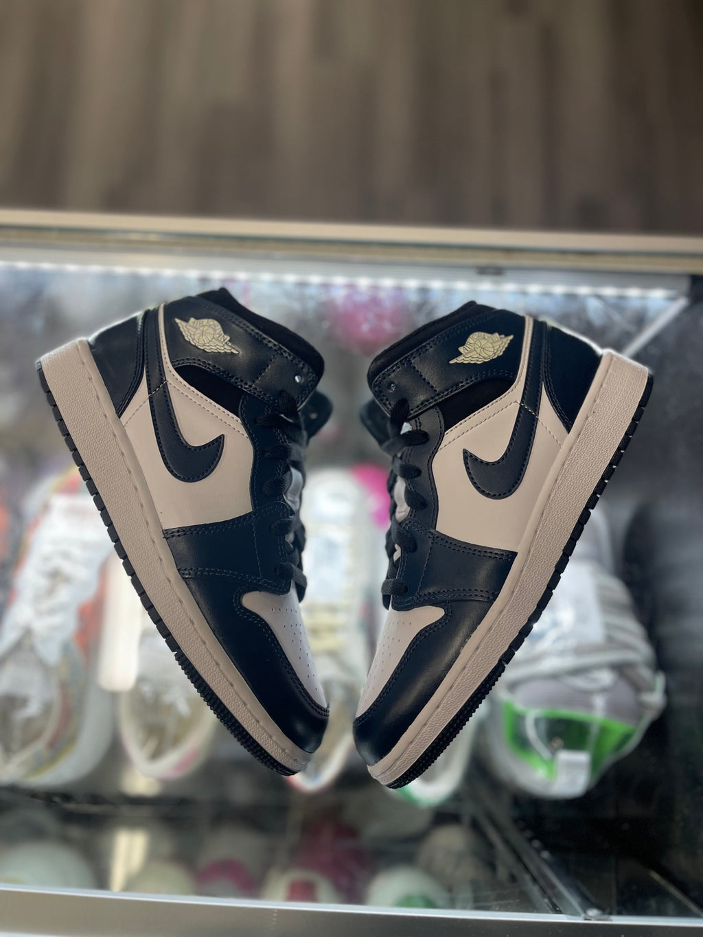 2022 Air Jordan Mid 1 "Armory Navy" (GS)