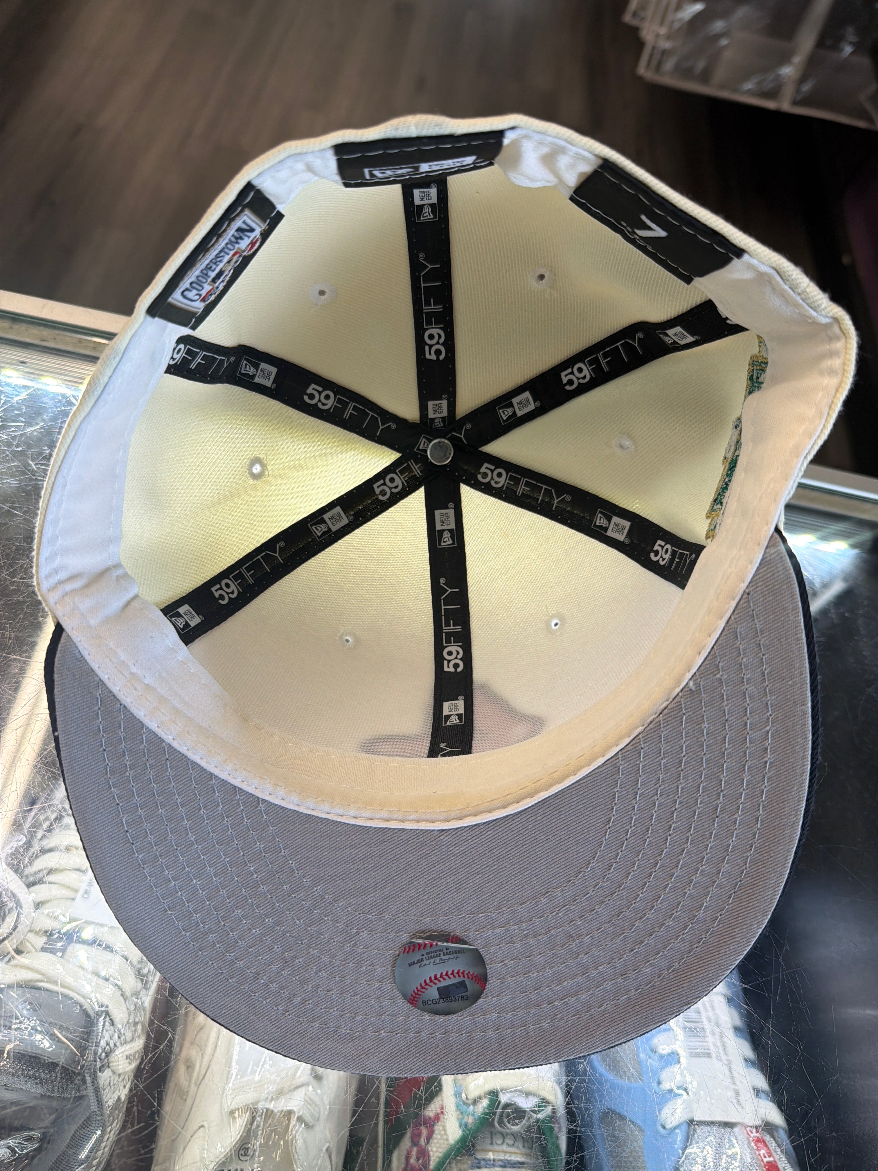 New Era 59FIFTY fitted hat “Boston Red Socks White Dome Fenway Park”