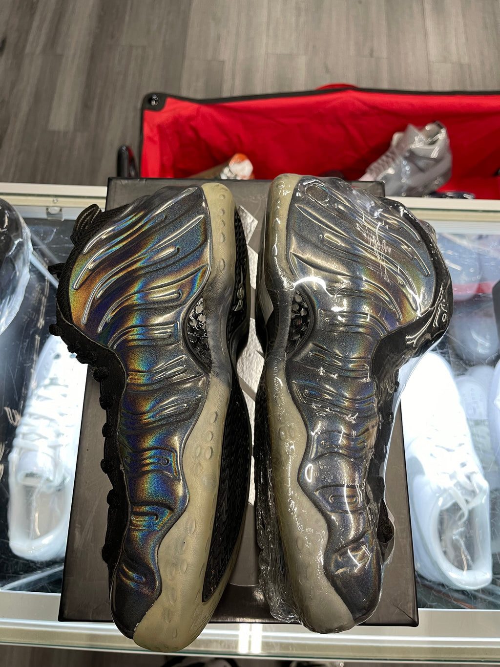 2015 Nike Air Foamposite One "Hologram"