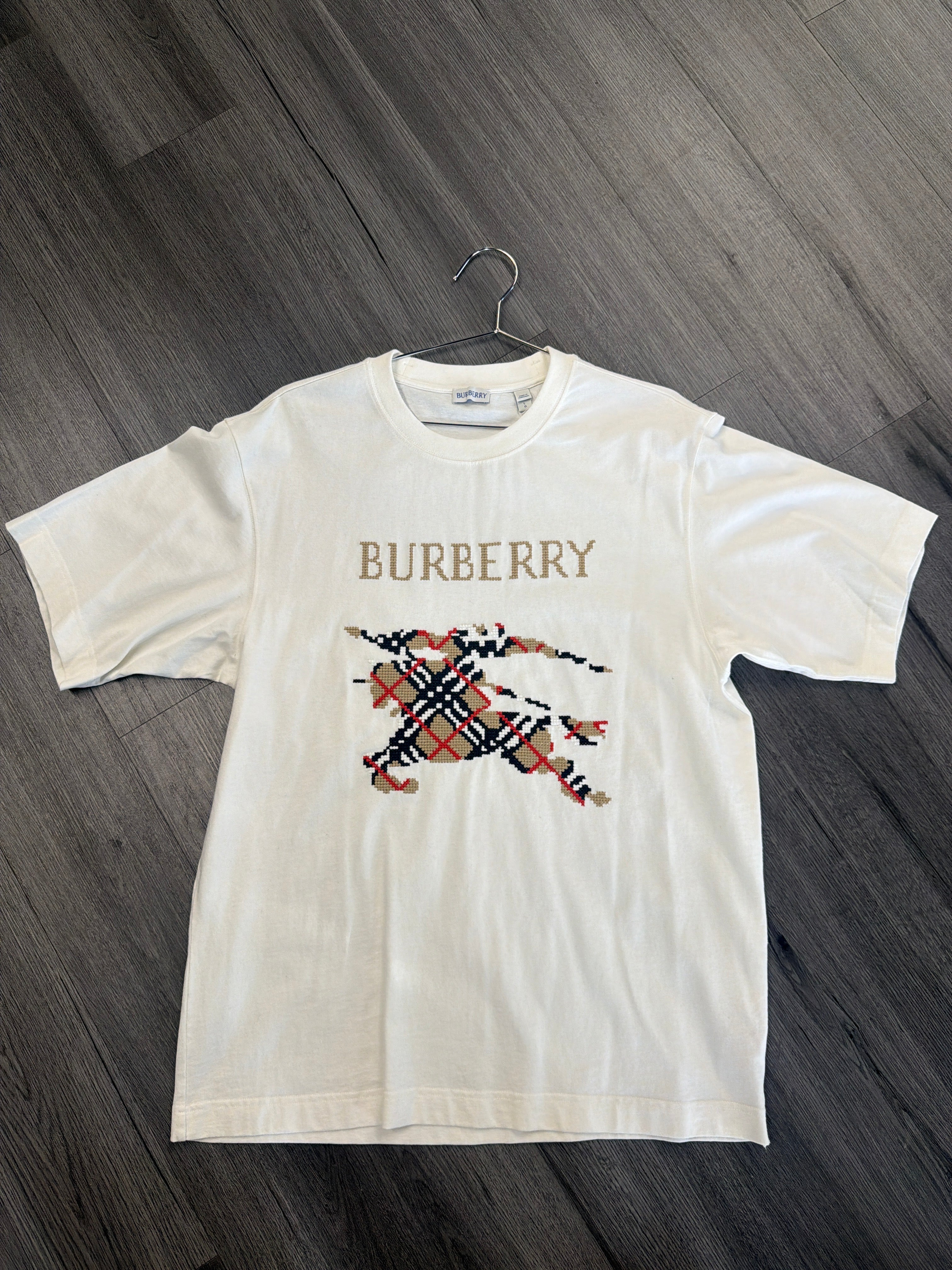 Burberry Tee White Horse Chest Logo