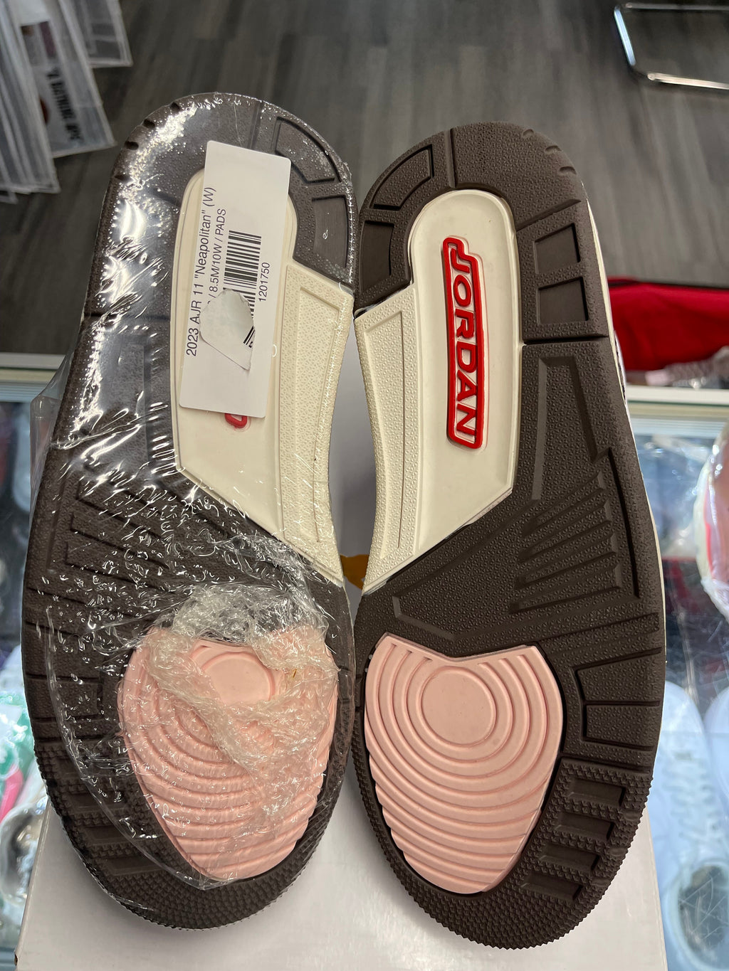 2022 Air Jordan Retro 3 "Neapolitan Dark Mocha" (W)