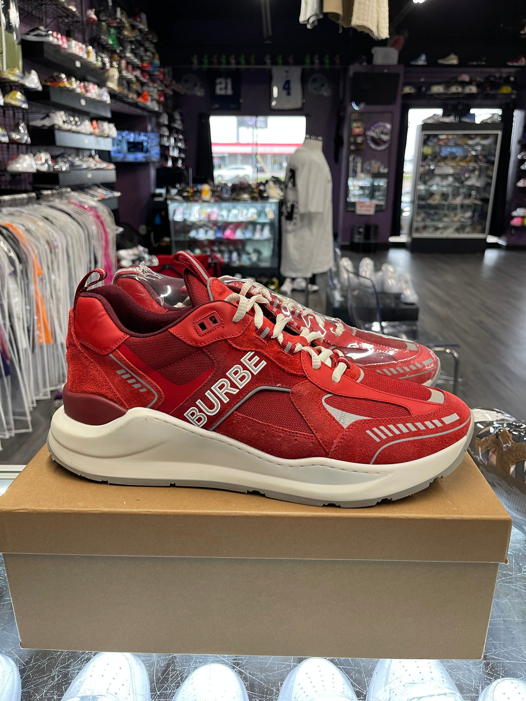 Burberry Sean Low "Red"