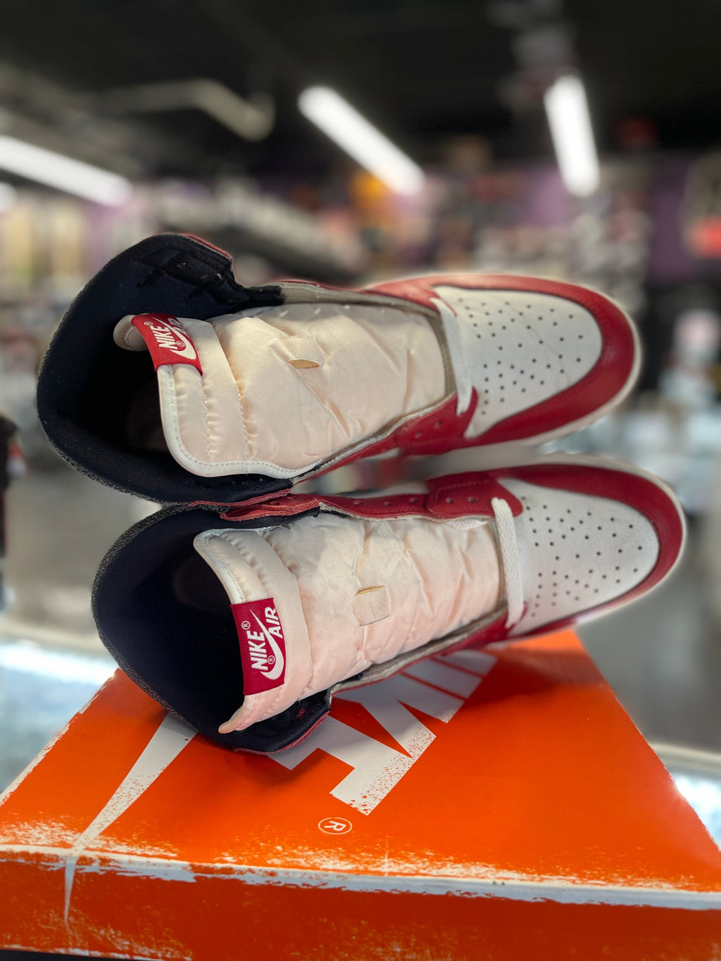 2022 Air Jordan Retro 1 High OG "Lost & Found"
