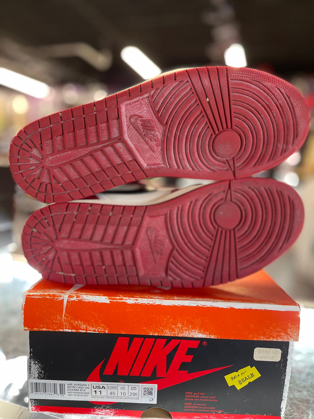 2022 Air Jordan Retro 1 High OG "Lost & Found"