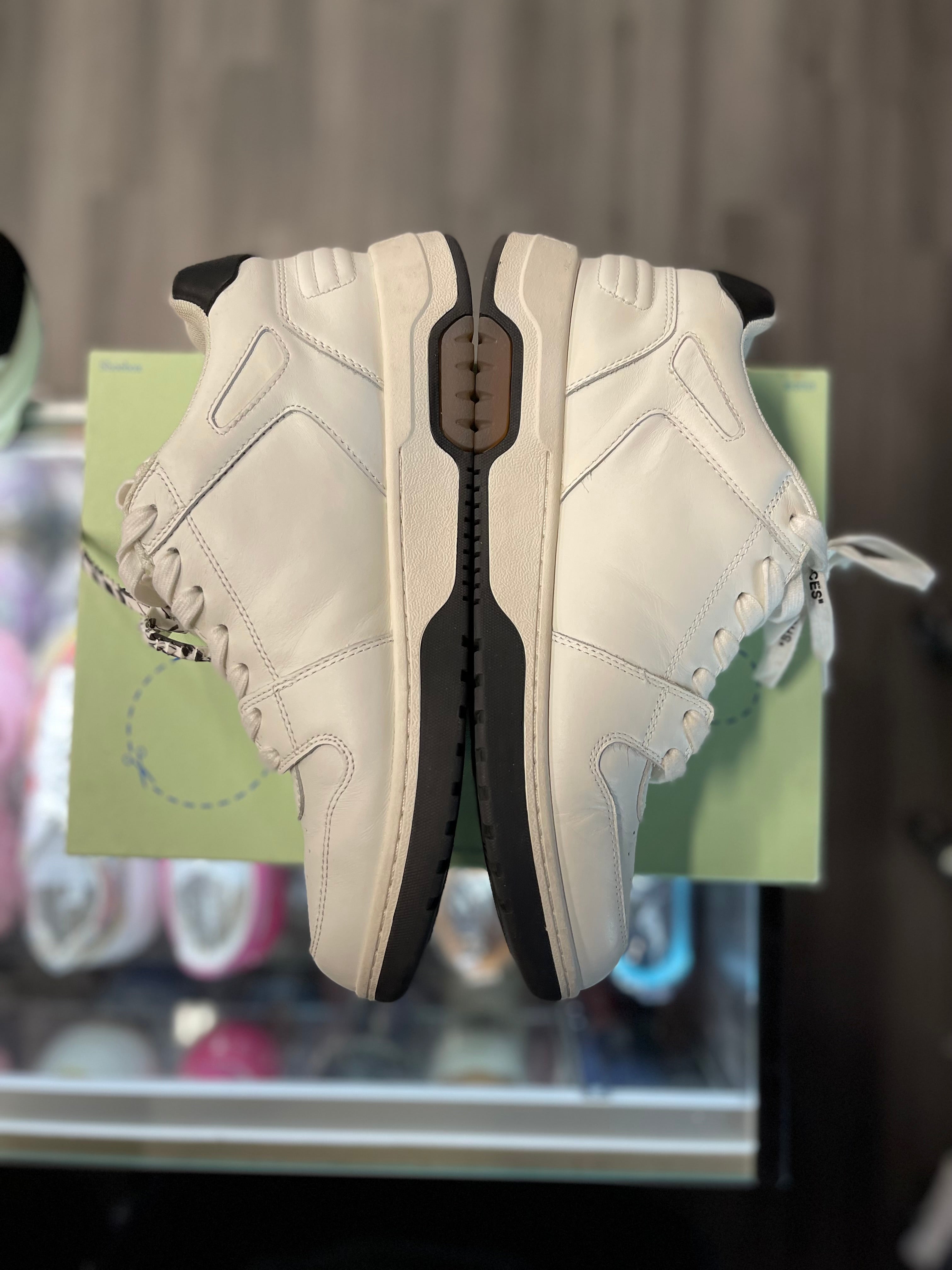 Off White Out Of Office "Black/white"