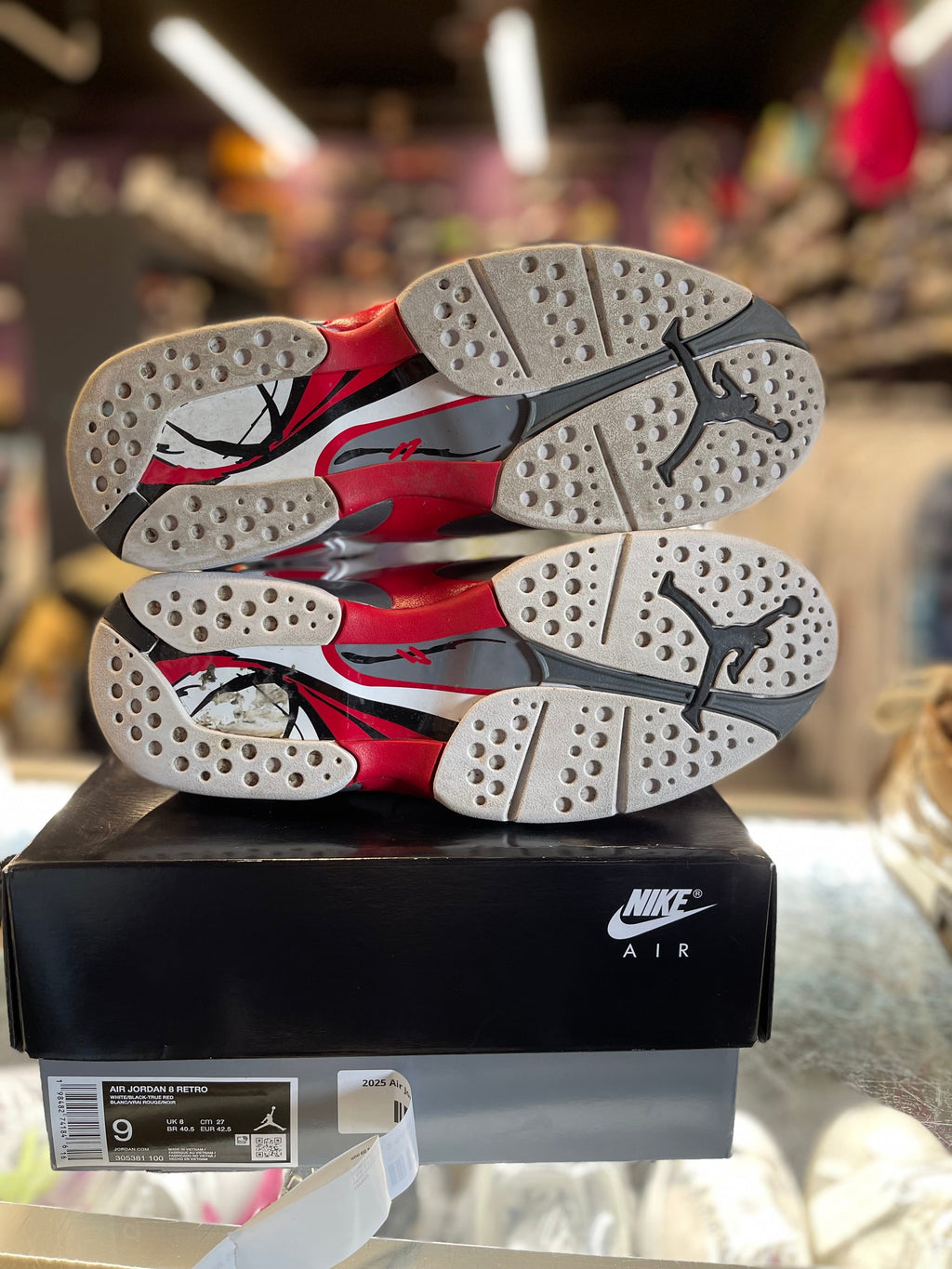 2025 Air Jordan Retro 8 "Bugs Bunny"