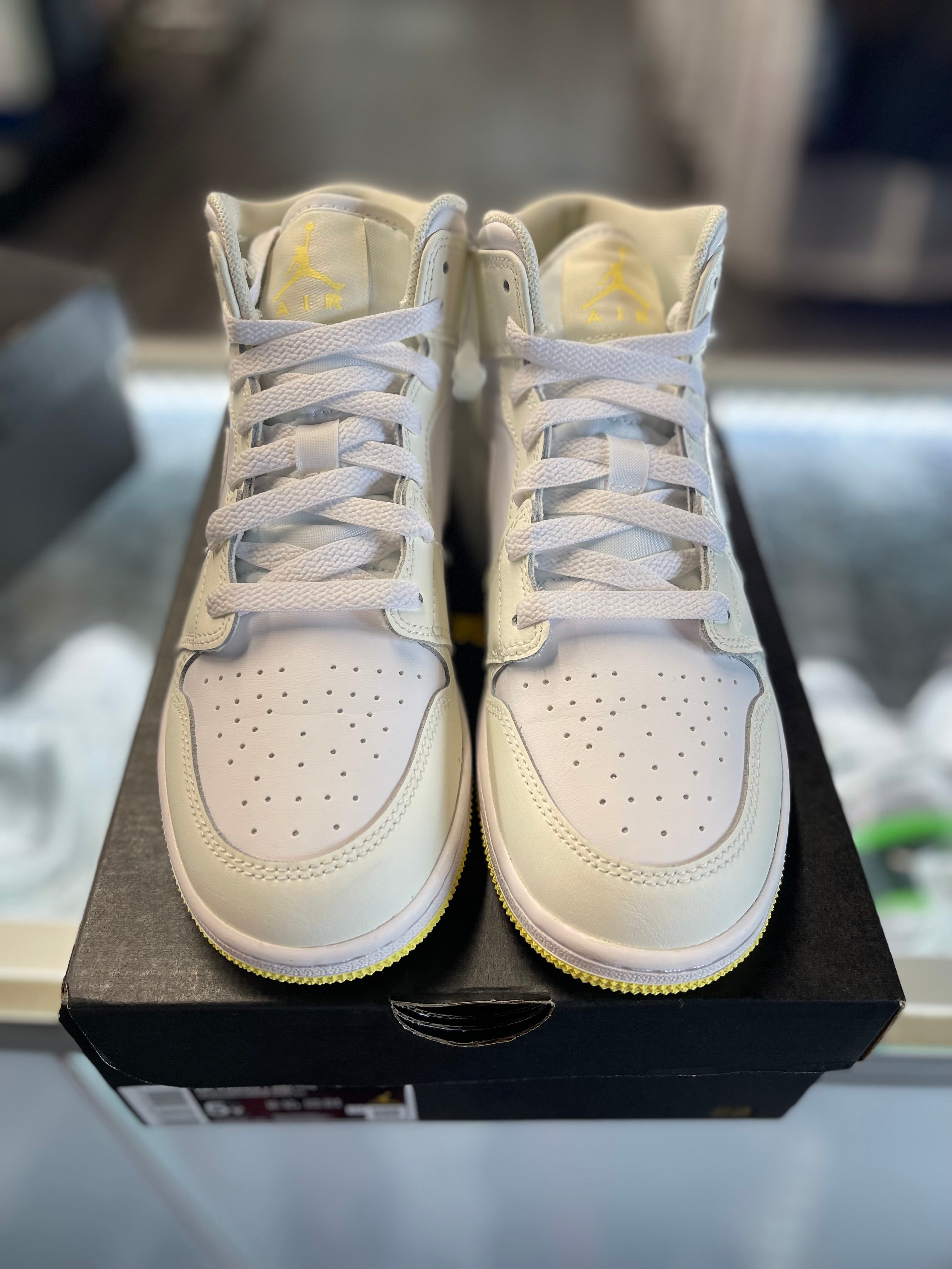 2023 Air Jordan 1 Mid "Sail Light Laser Orange" (GS)