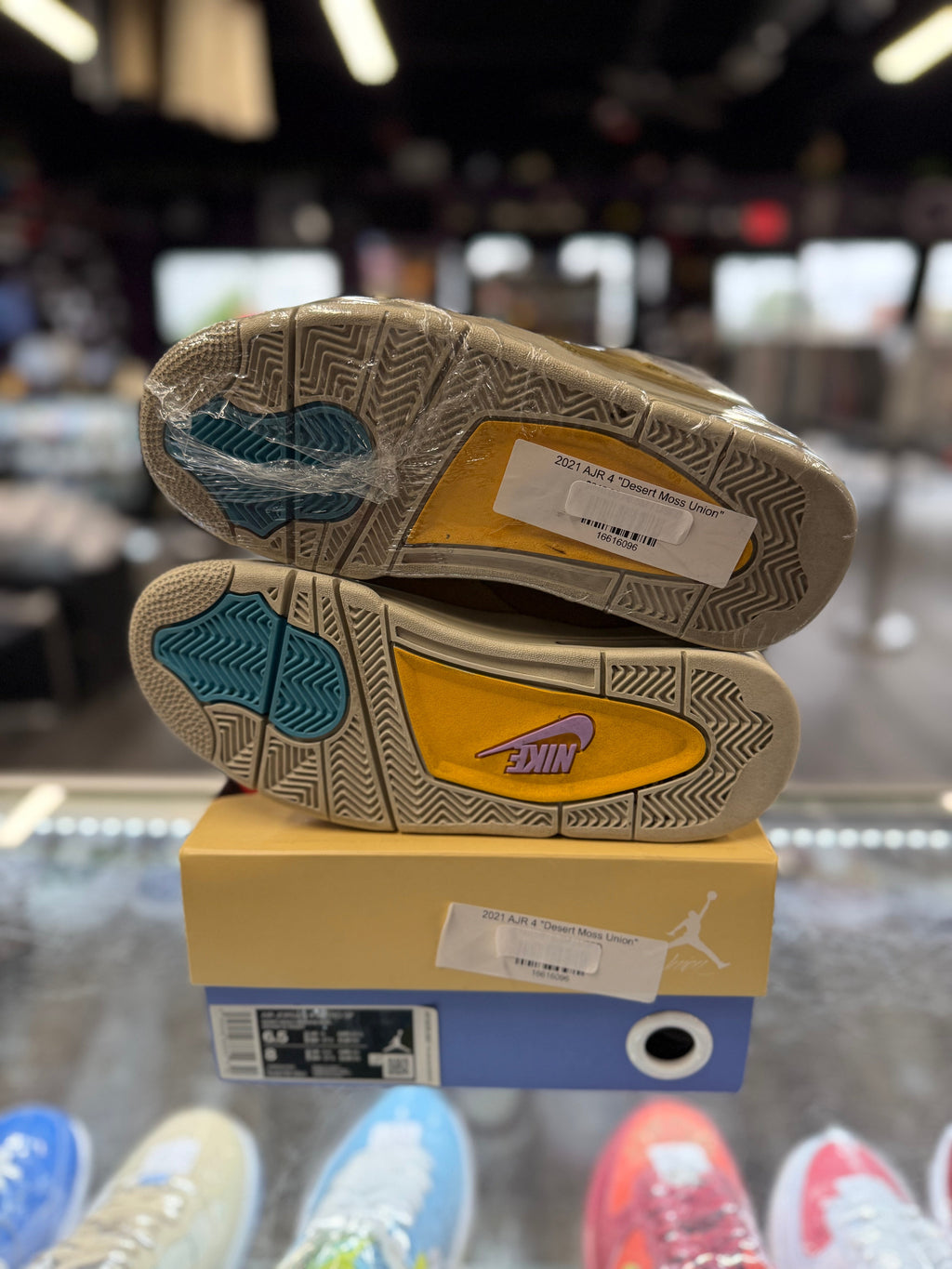 2021 Air Jordan Retro 4 "Desert Moss Union"