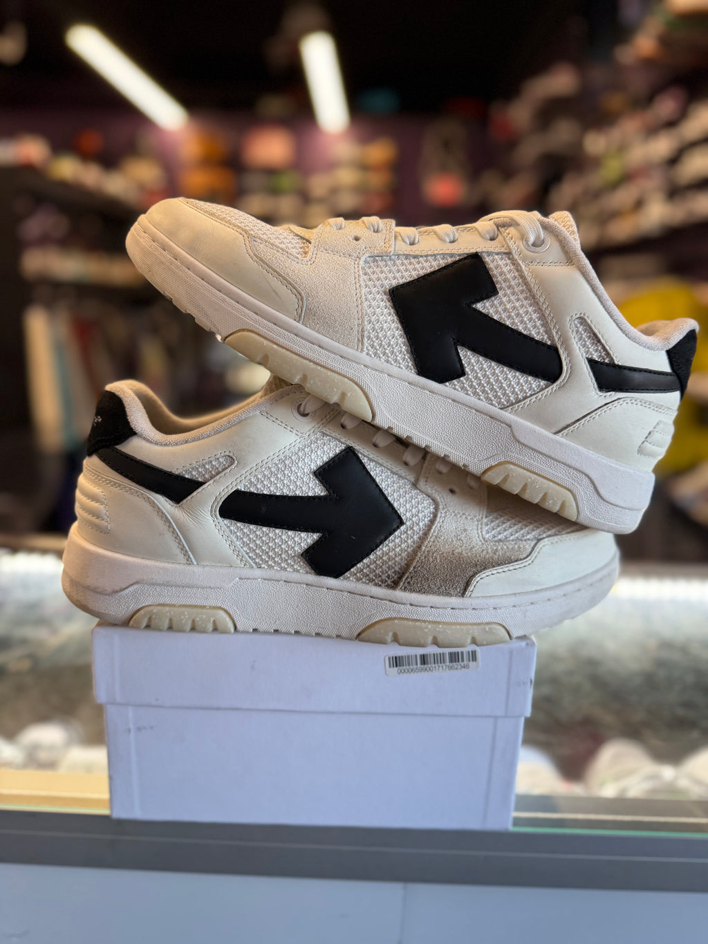 Off White Out Of Office Mesh "White/Black"
