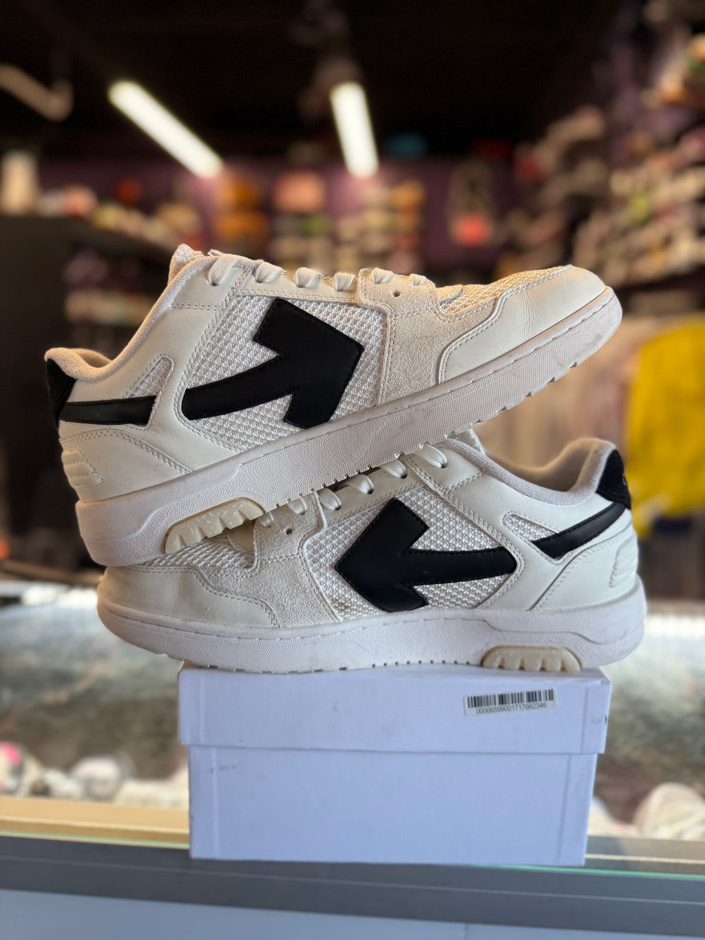 Off White Out Of Office Mesh "White/Black"