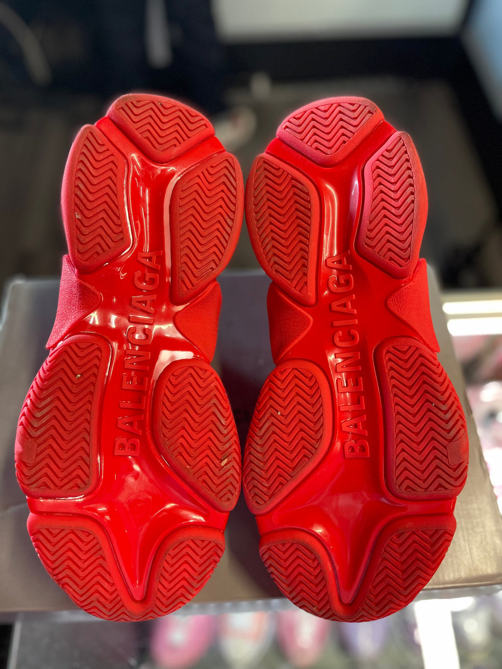 Balenciaga Triple S "All Over Red"