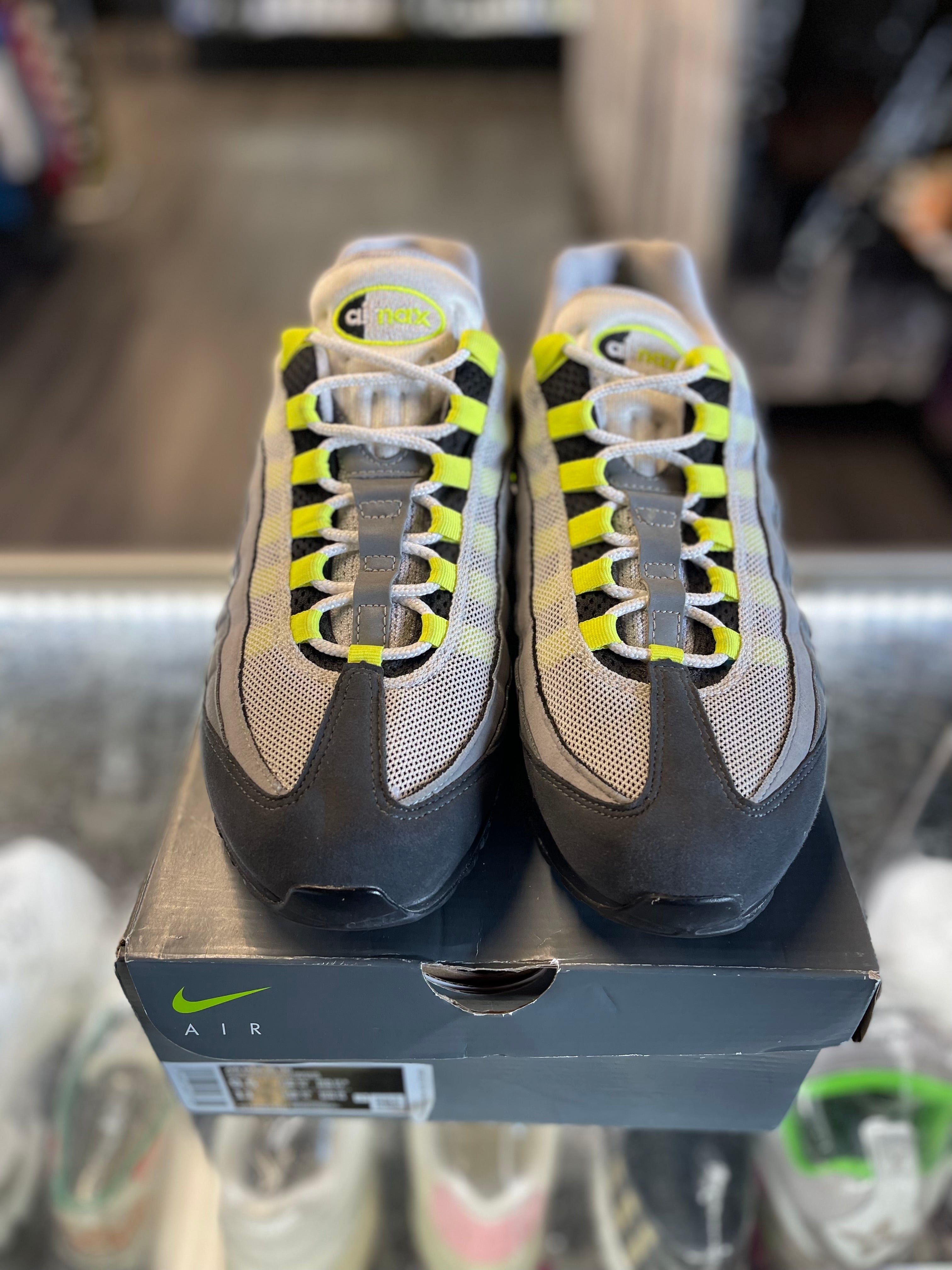 2020 Nike Air Max 95 "OG Neon"