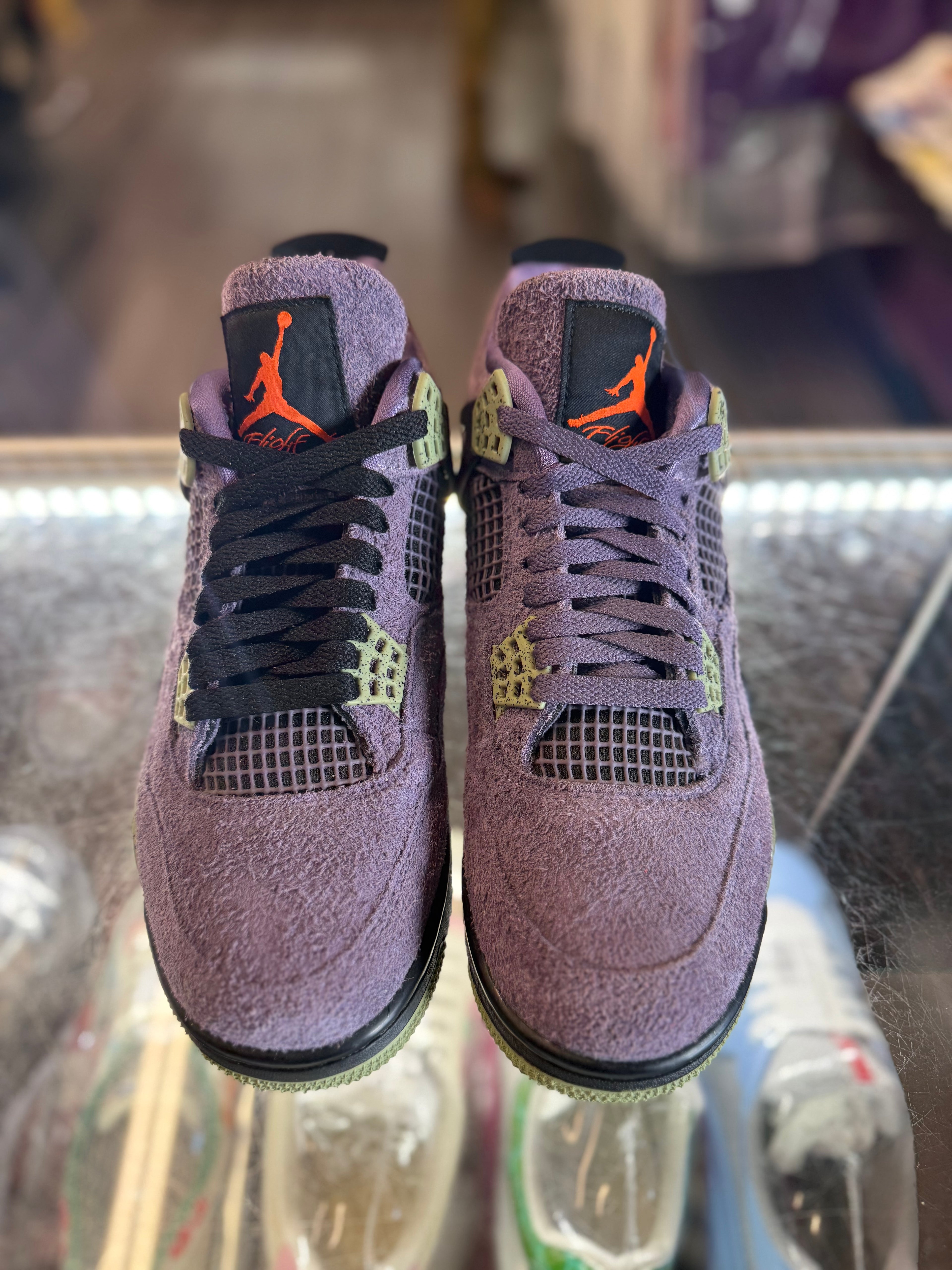 2022 Air Jordan Retro 4 "Canyon Purple" (W)