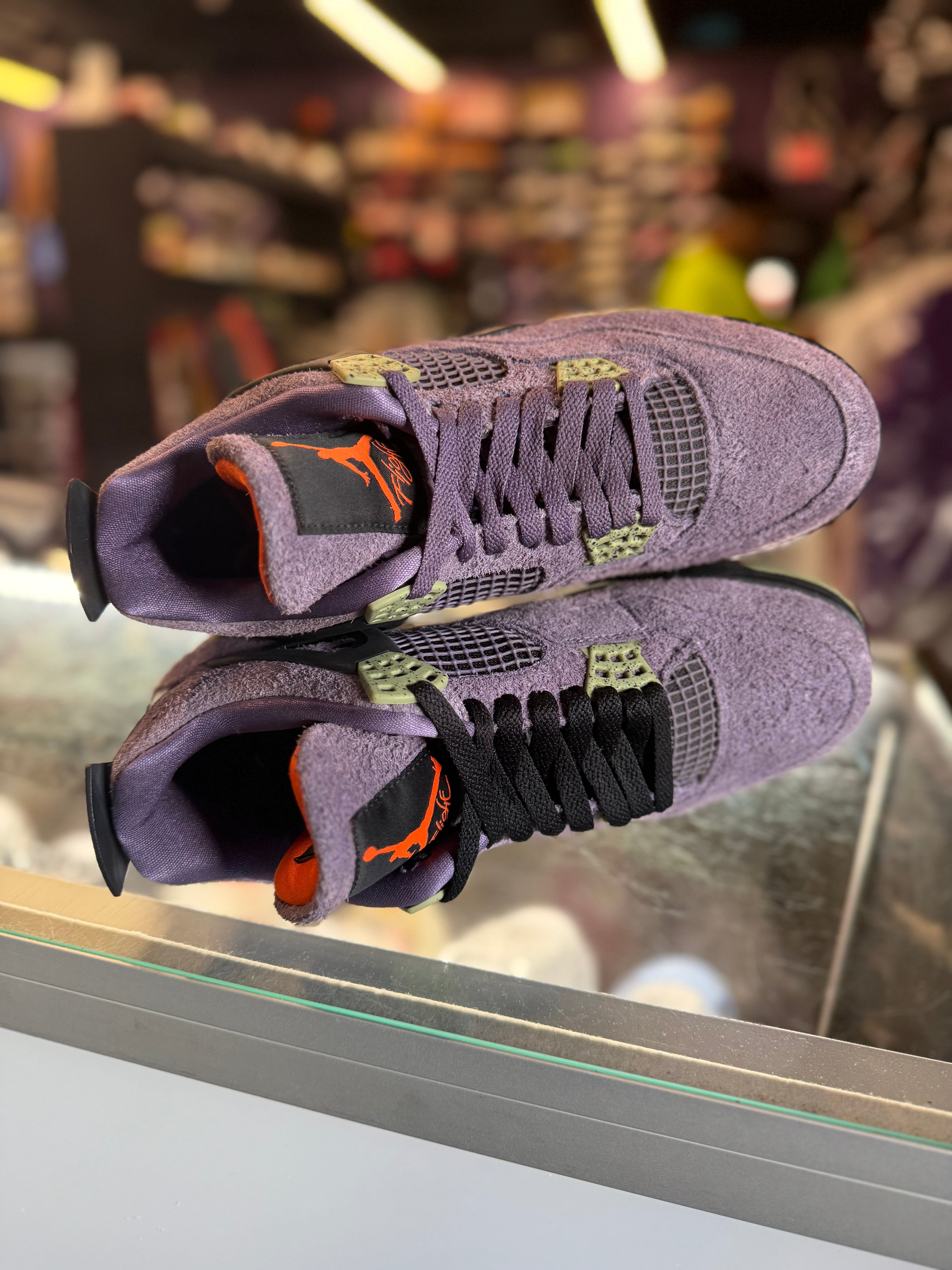 2022 Air Jordan Retro 4 "Canyon Purple" (W)