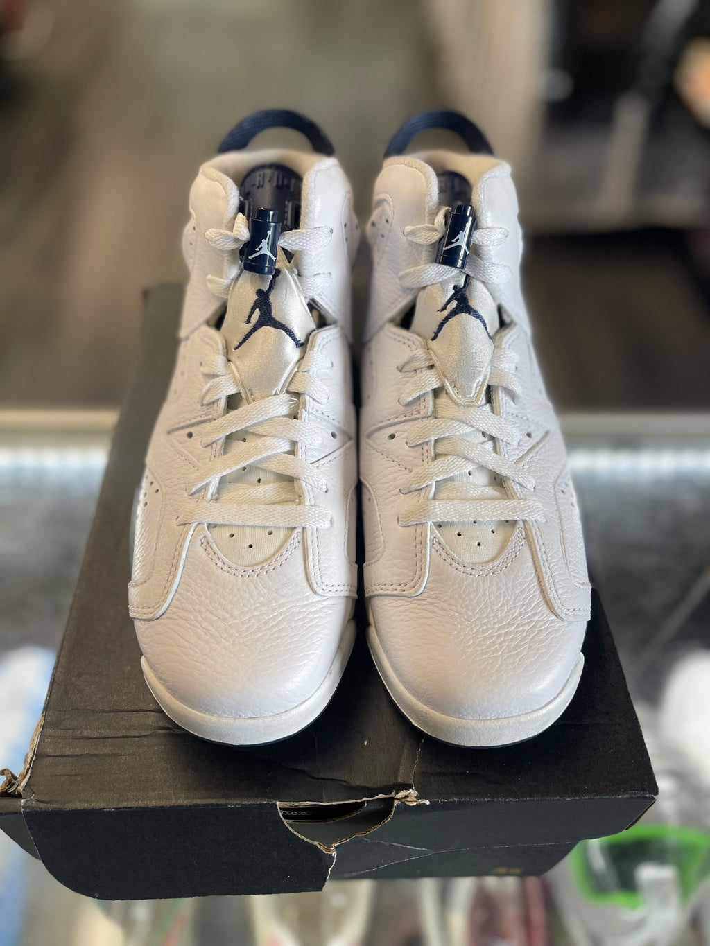2022 Air Jordan Retro 6 "Midnight Navy" (GS)
