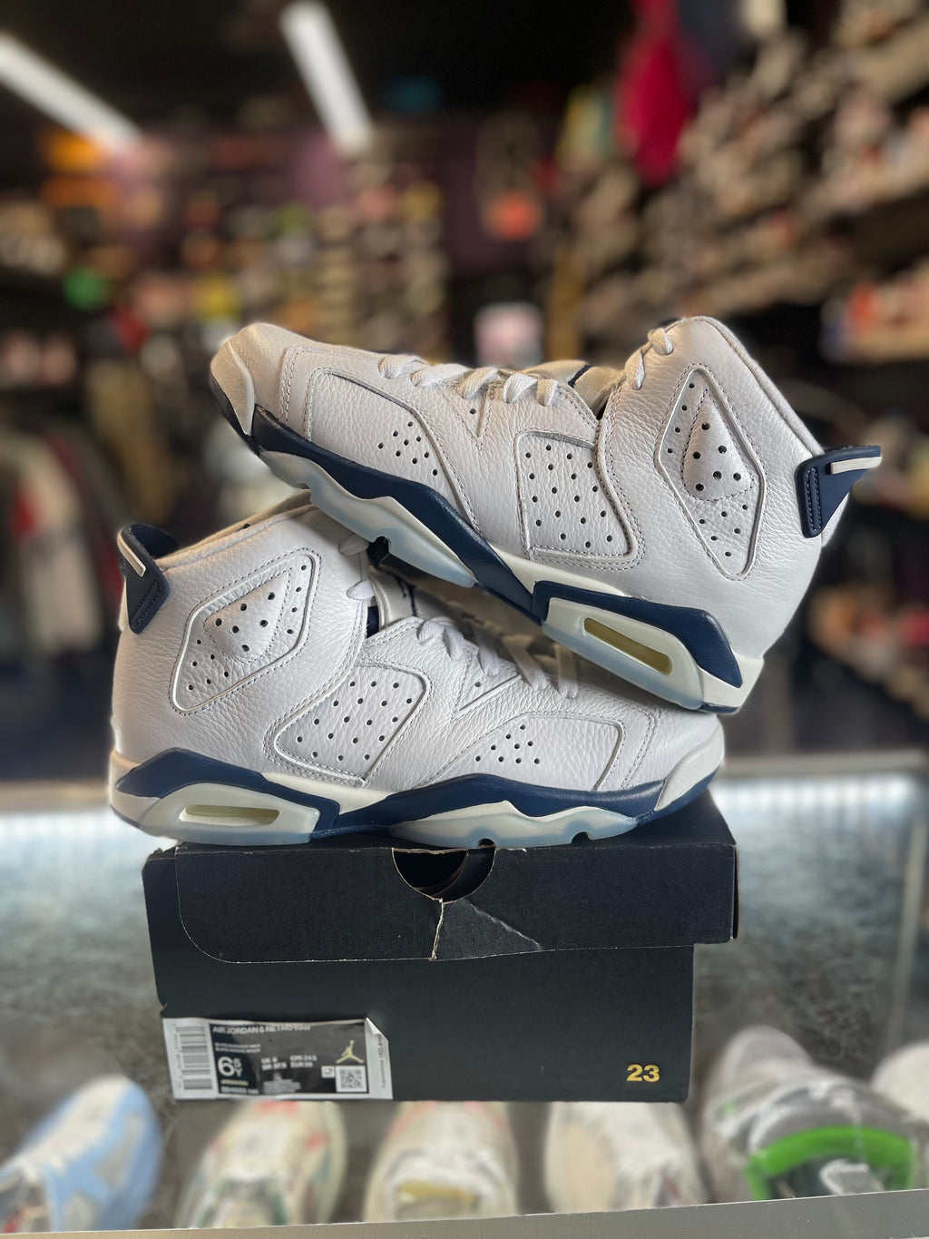 2022 Air Jordan Retro 6 "Midnight Navy" (GS)