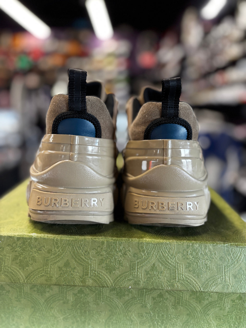 Burberry Arthur Sneaker "Biege"