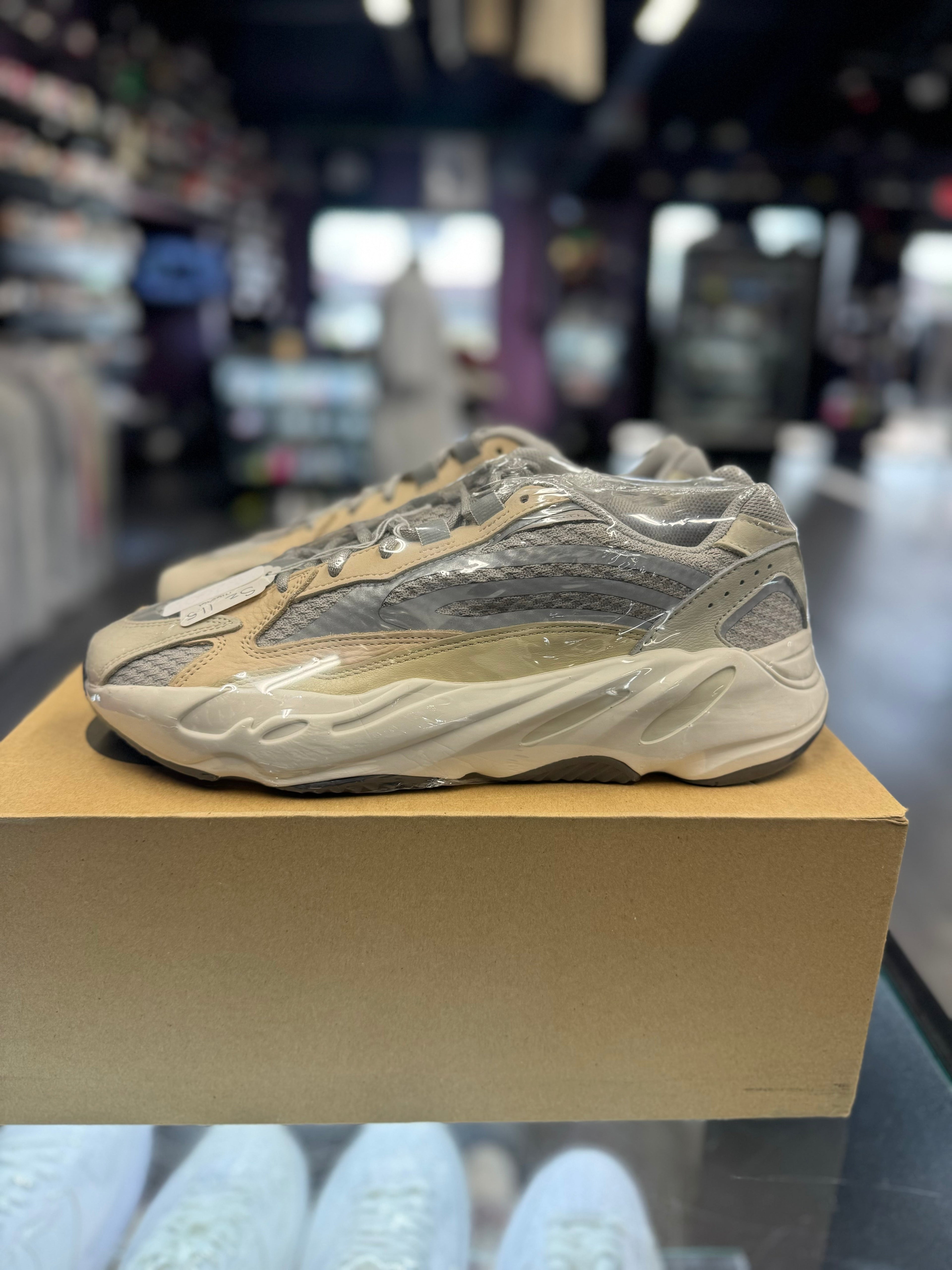 2021 Adidas Yeezy Boost 700 V2 "Cream"