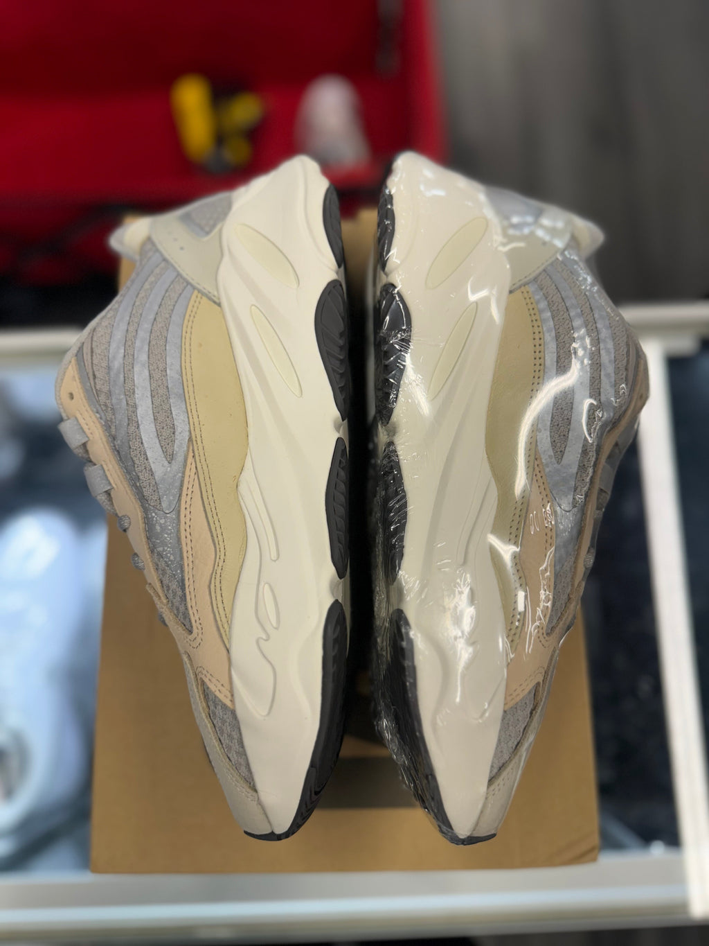 2021 Adidas Yeezy Boost 700 V2 "Cream"