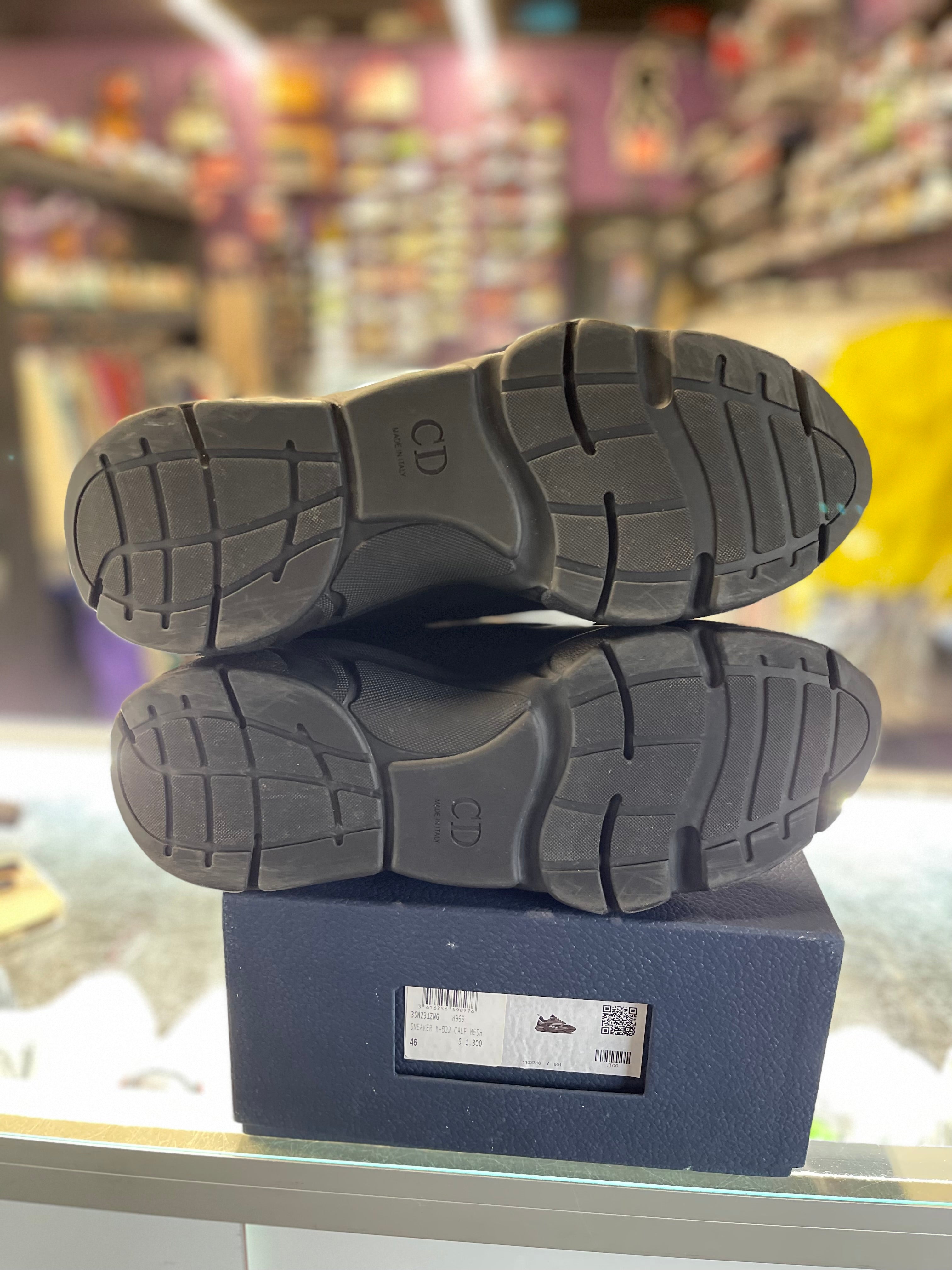 Christian Dior B22 "Black"