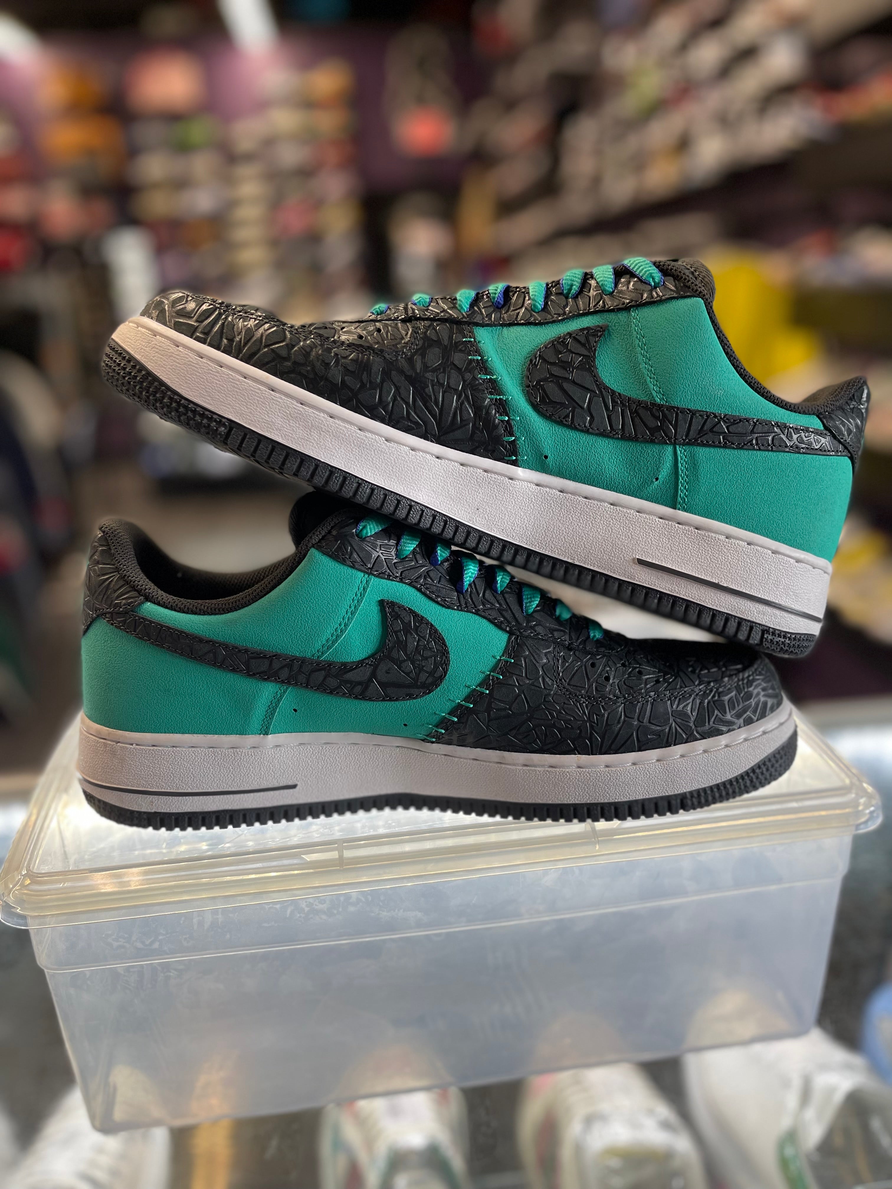 2013 Nike Air Force 1 Low "Godzilla"