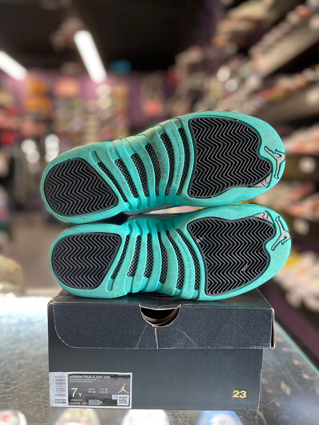 2016 Air Jordan Retro 12 "Hyper Jade"