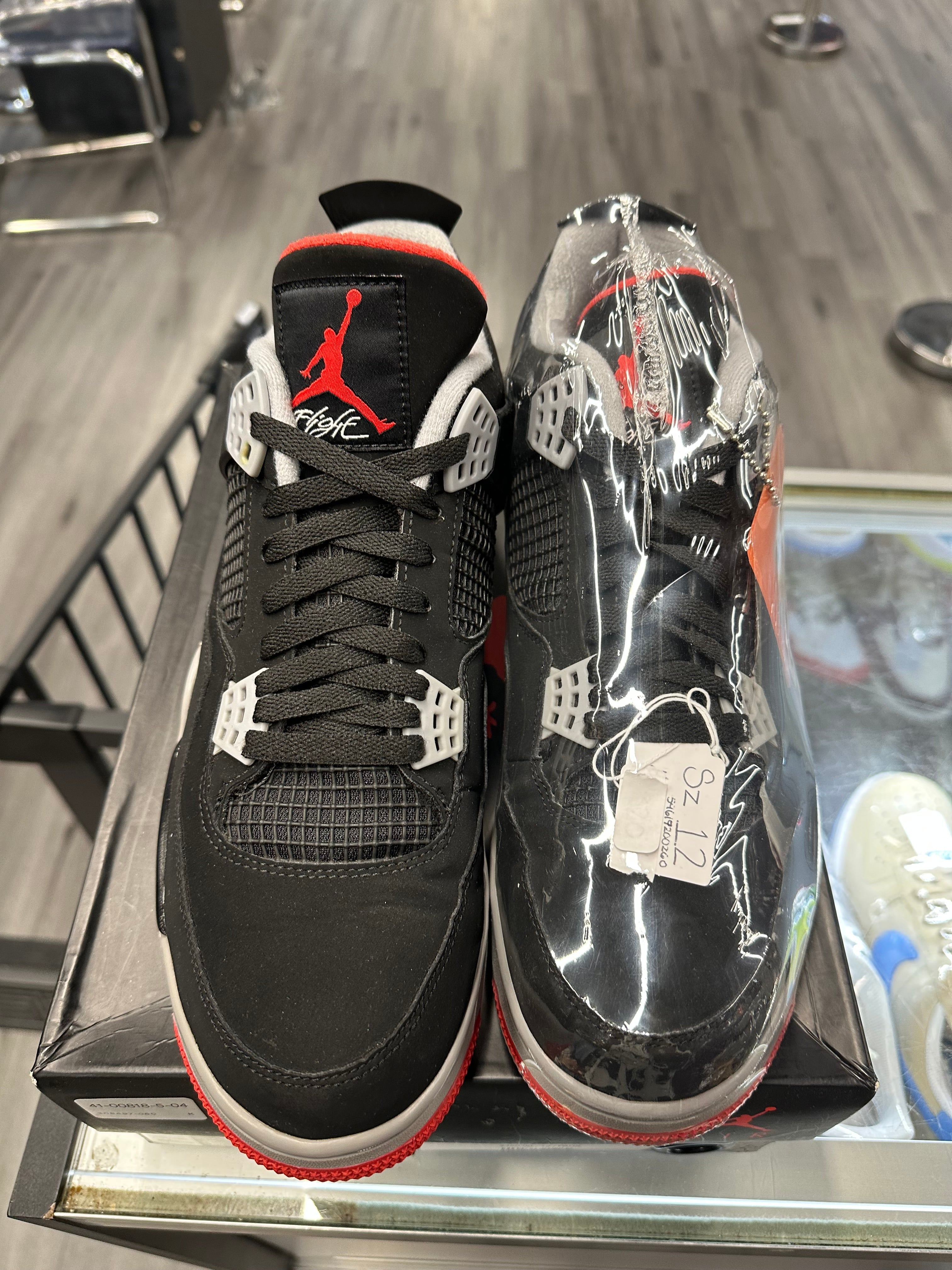 2019 Air Jordan Retro 4 "Bred"
