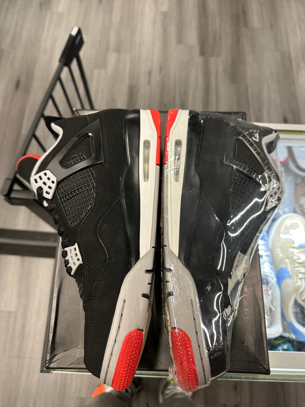 2019 Air Jordan Retro 4 "Bred"