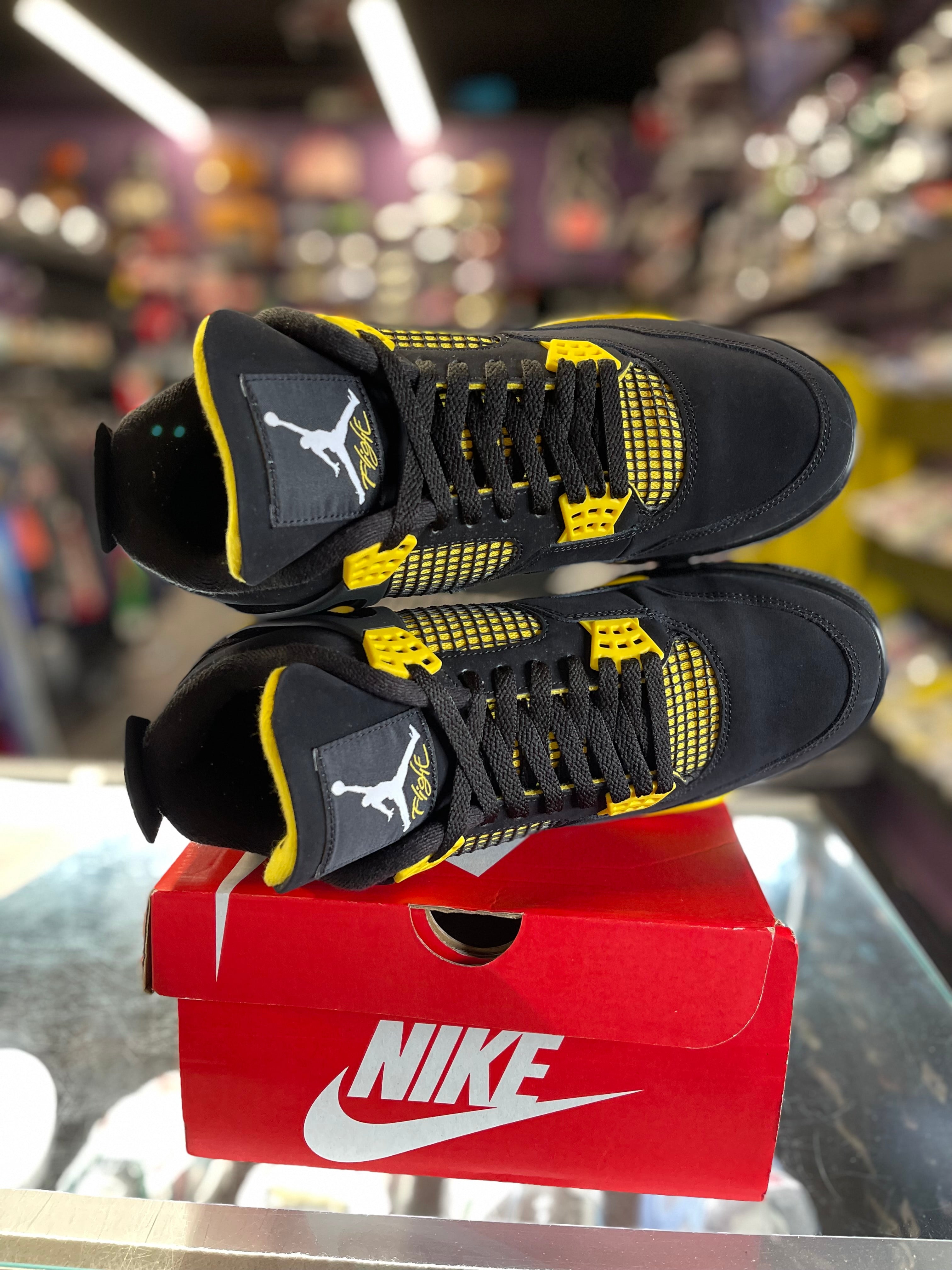 2023 Air Jordan Retro 4 "Thunder"