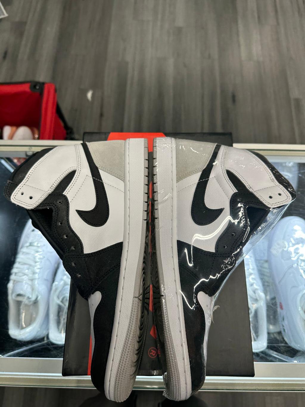 2022 Air Jordan Retro 1 High "Bleached Coral"