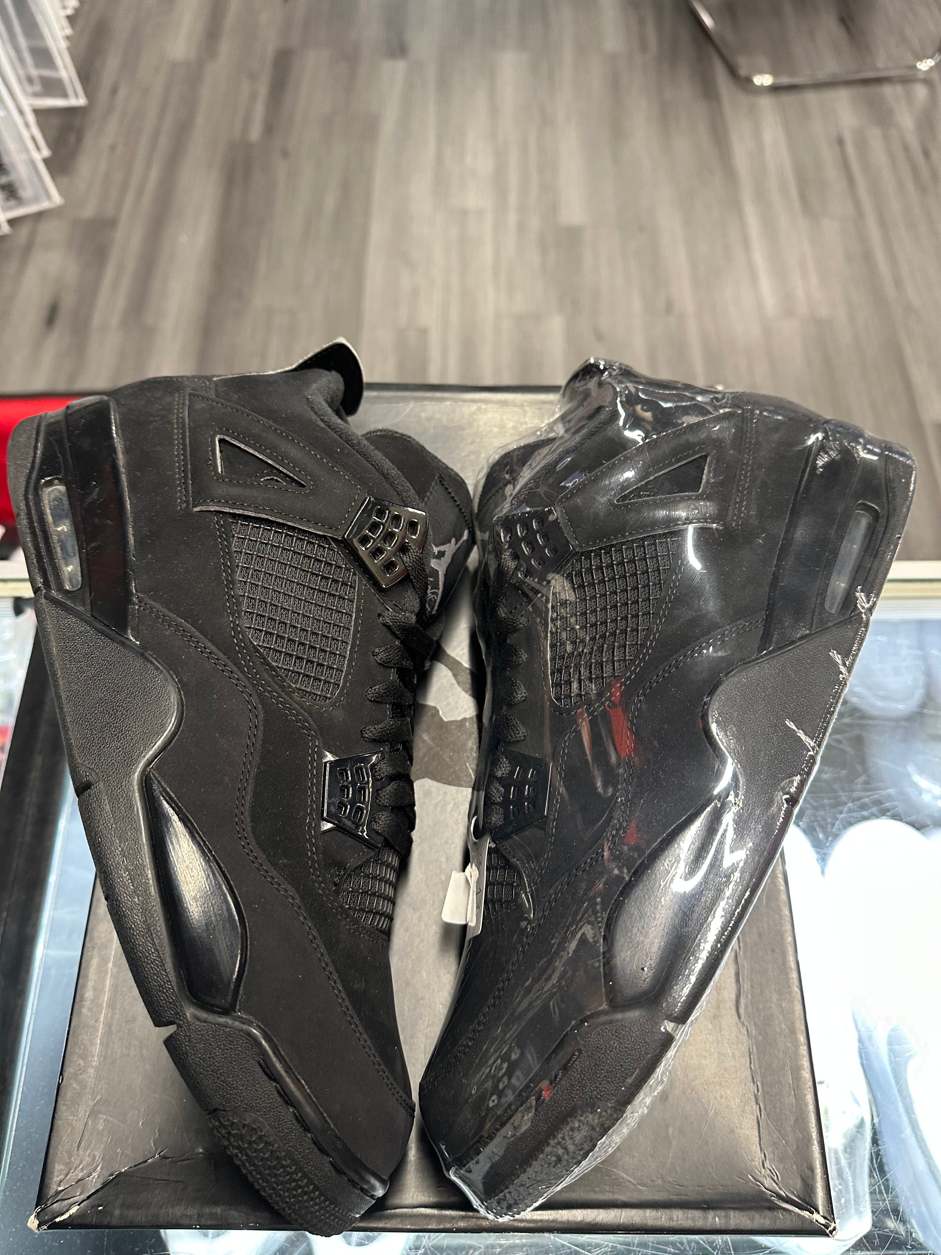 2020 Air Jordan Retro 4 "Black cat"