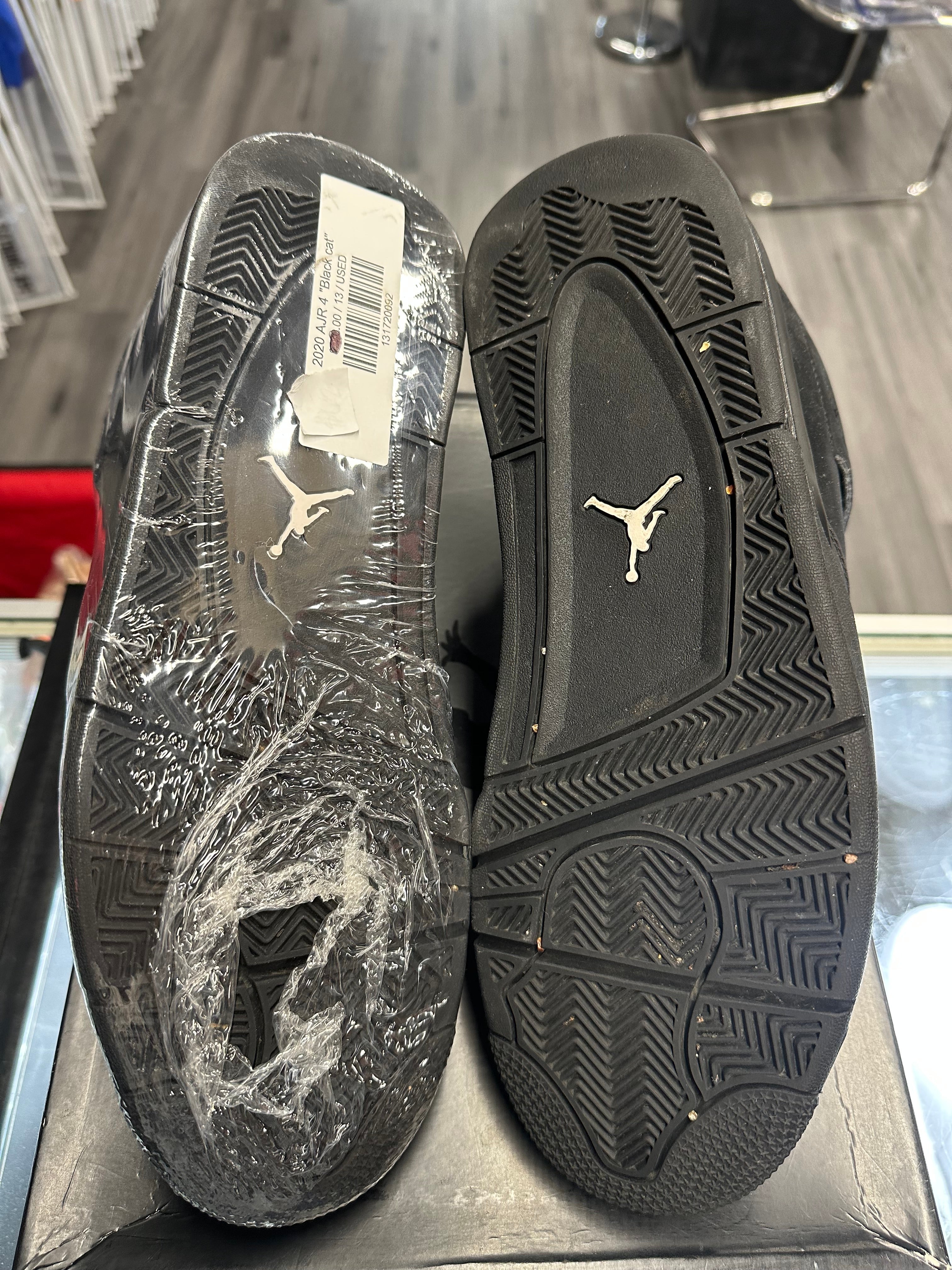 2020 Air Jordan Retro 4 "Black cat"