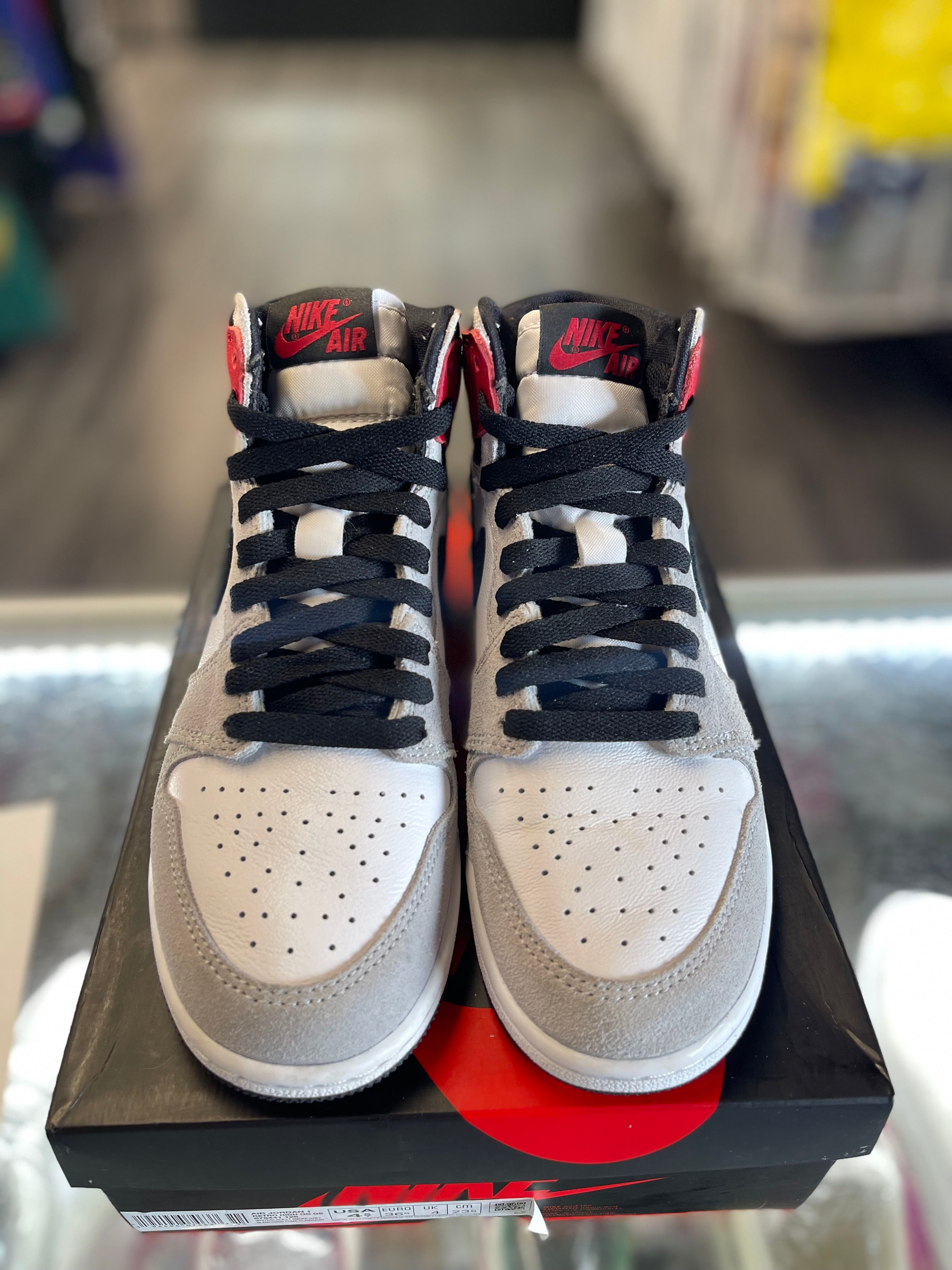 2020 Air Jordan 1 Retro High "Light Smoke Grey" (GS)