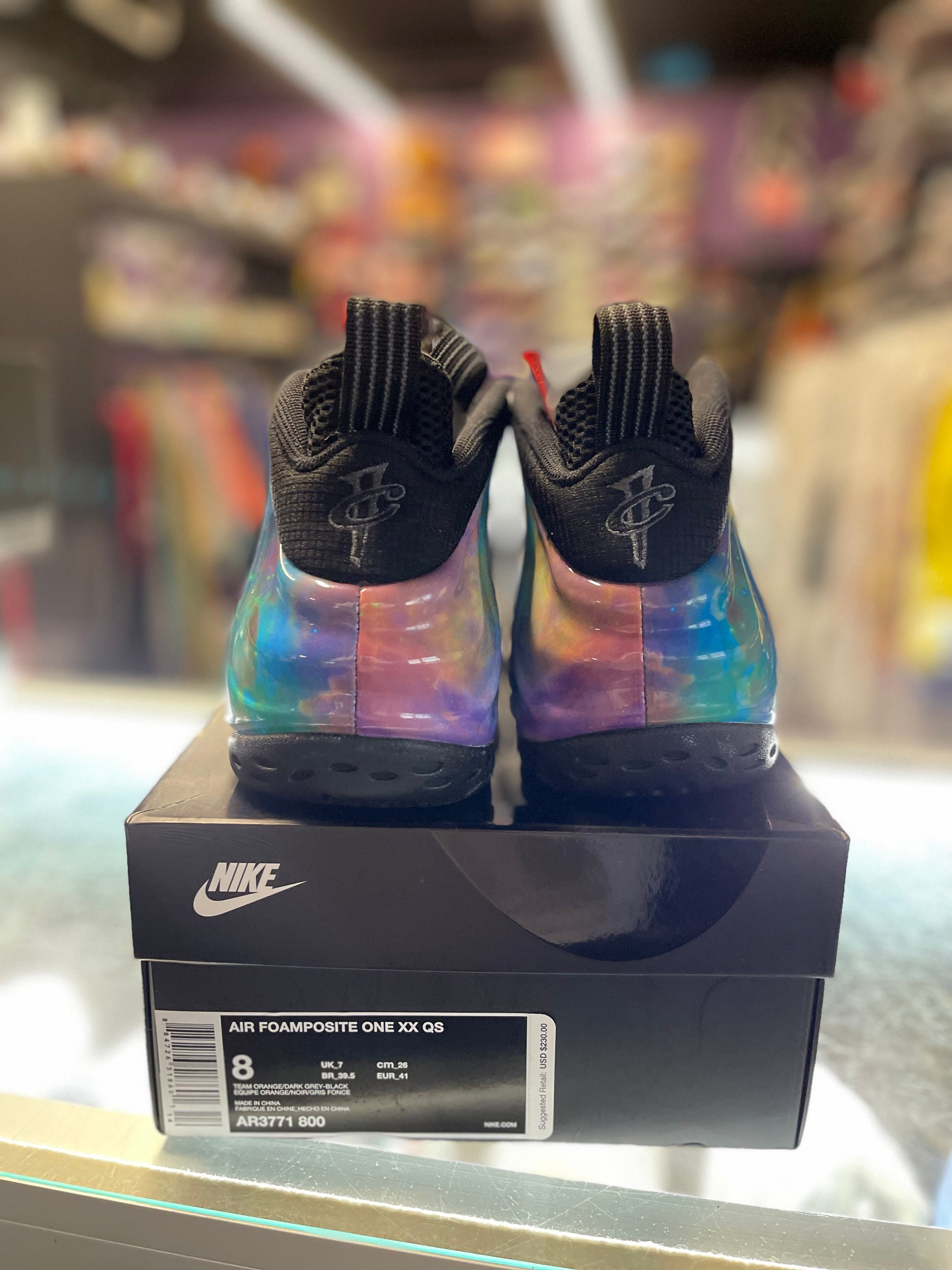 2018 Nike Air Foamposite One "Big Bang"
