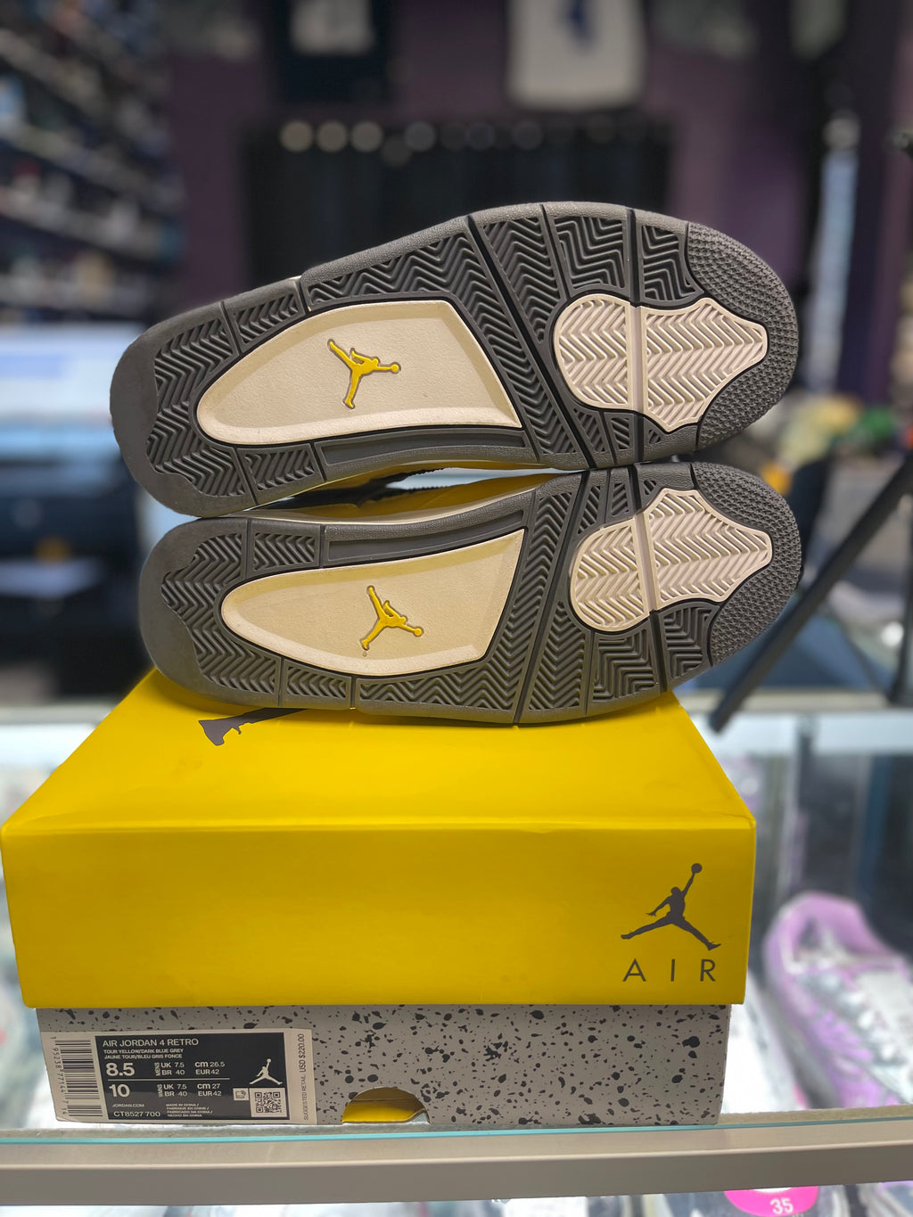 2021 Air Jordan Retro 4 "Lightning"