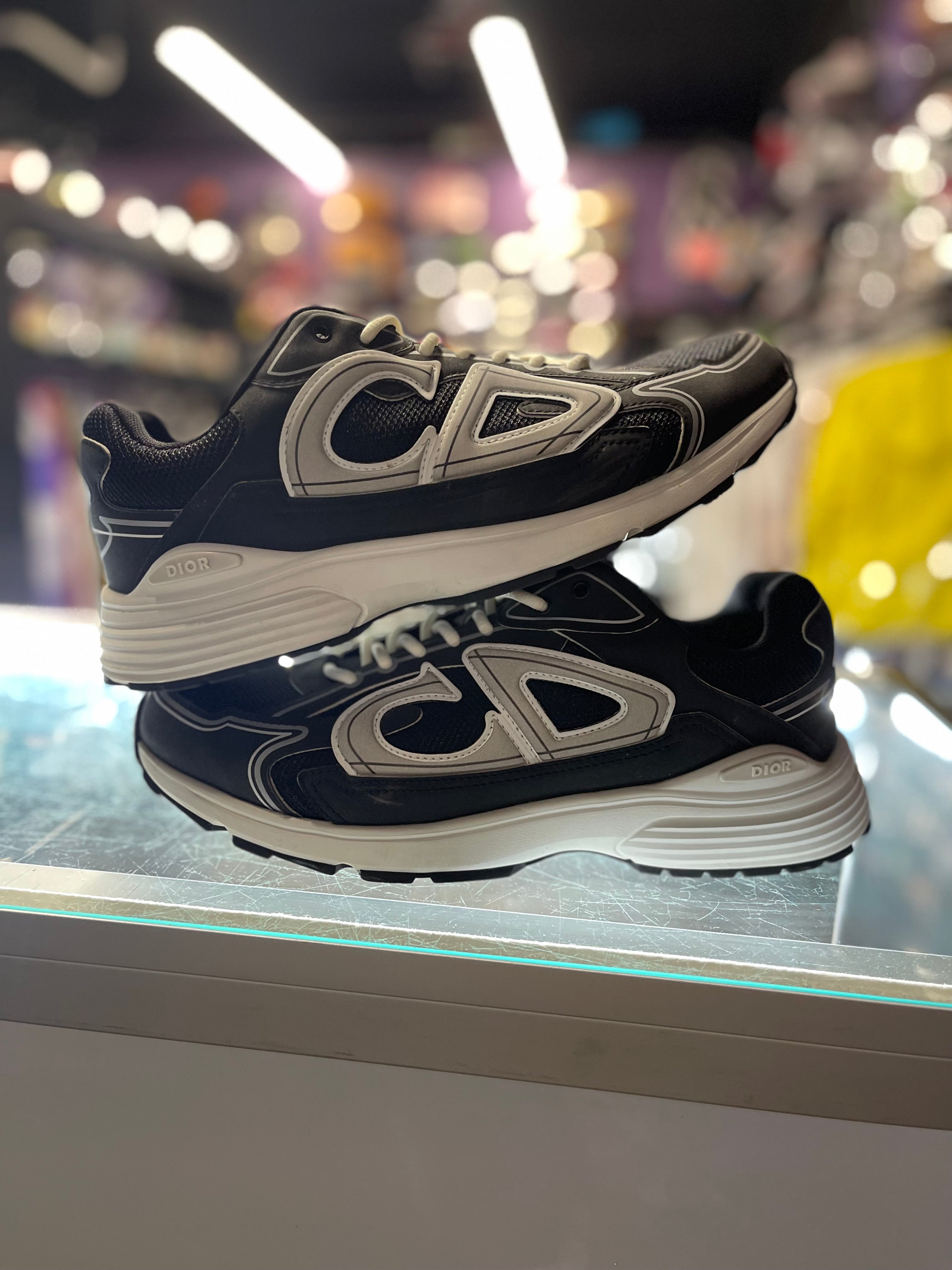 Christian Dior B30 "Black White"