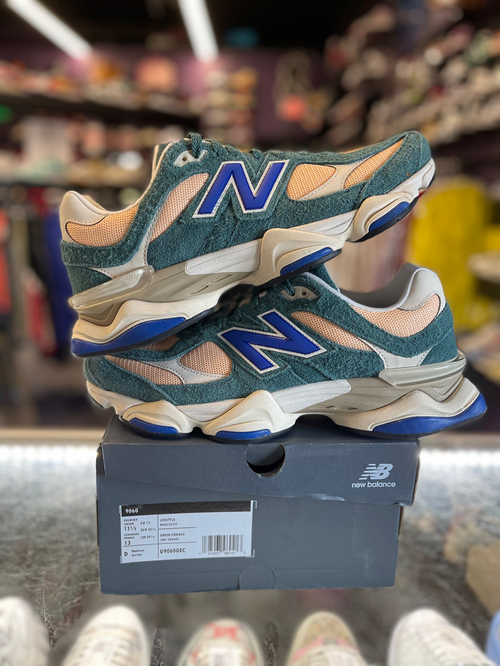 2025 New Balance 9060 "New Spruce Peach Blossom"