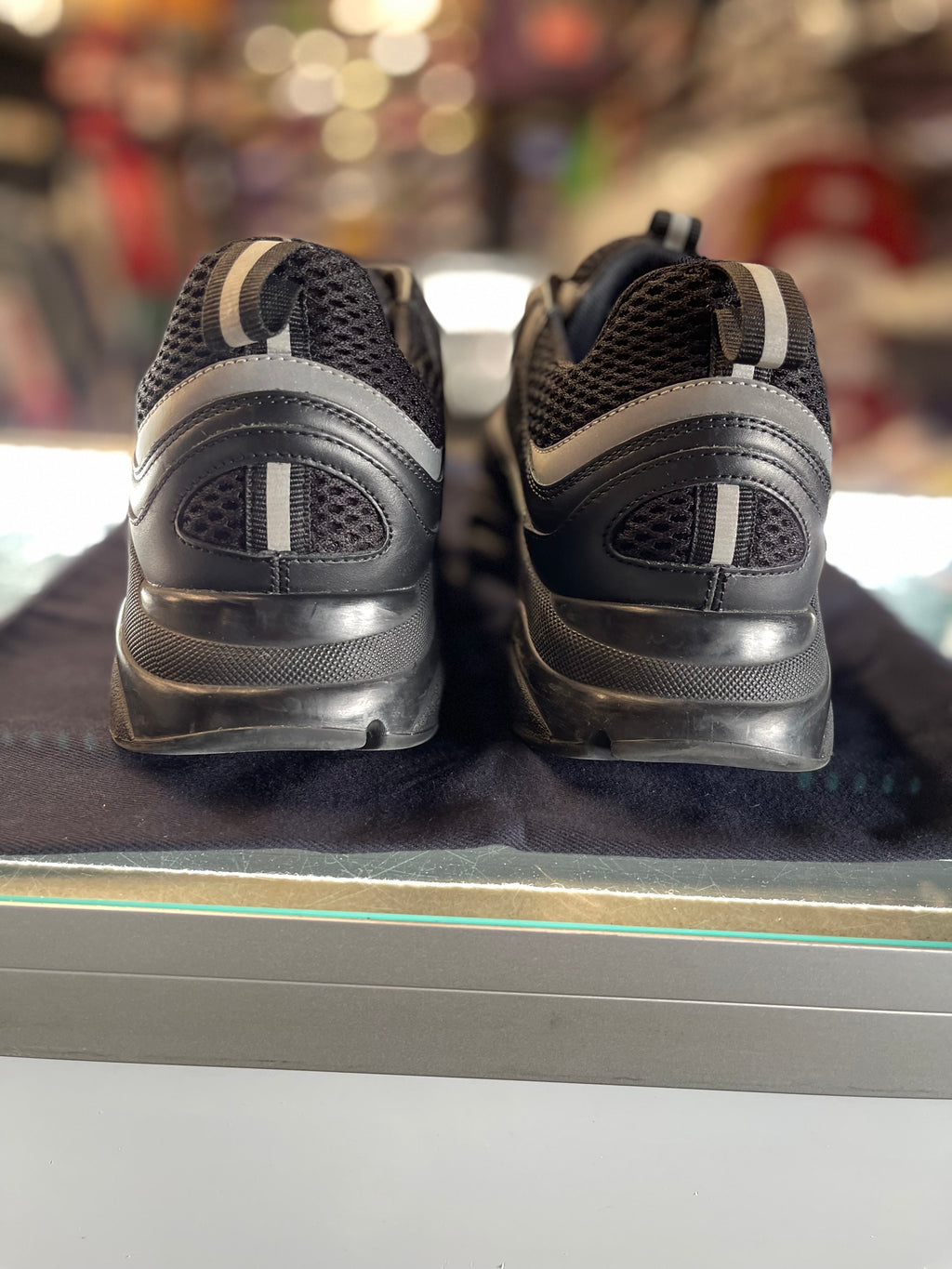 Christian Dior B22 "Black"