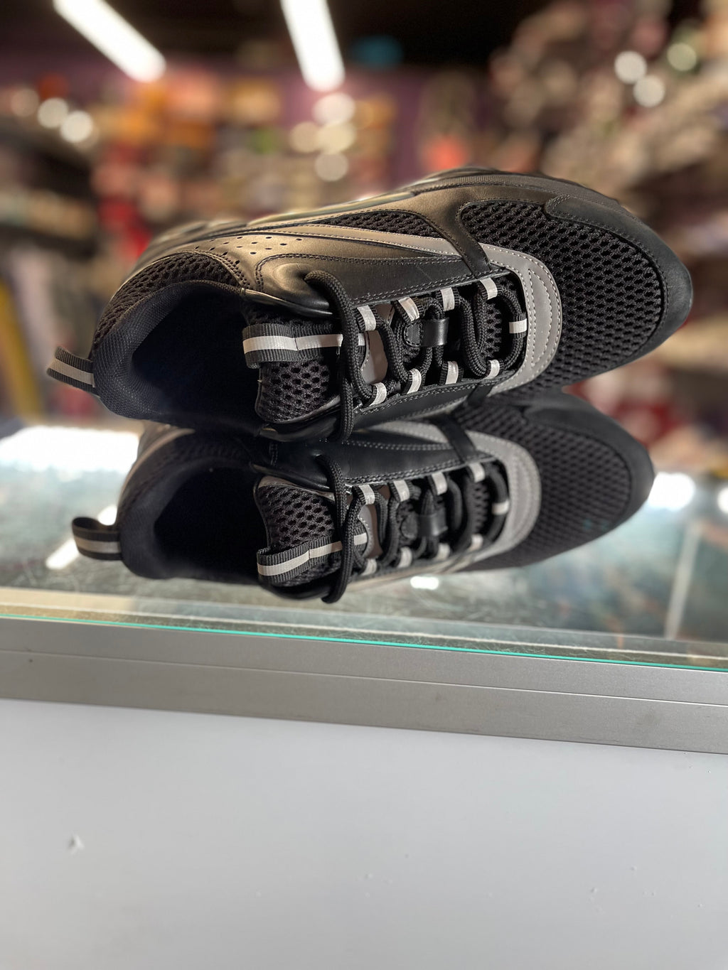 Christian Dior B22 "Black"