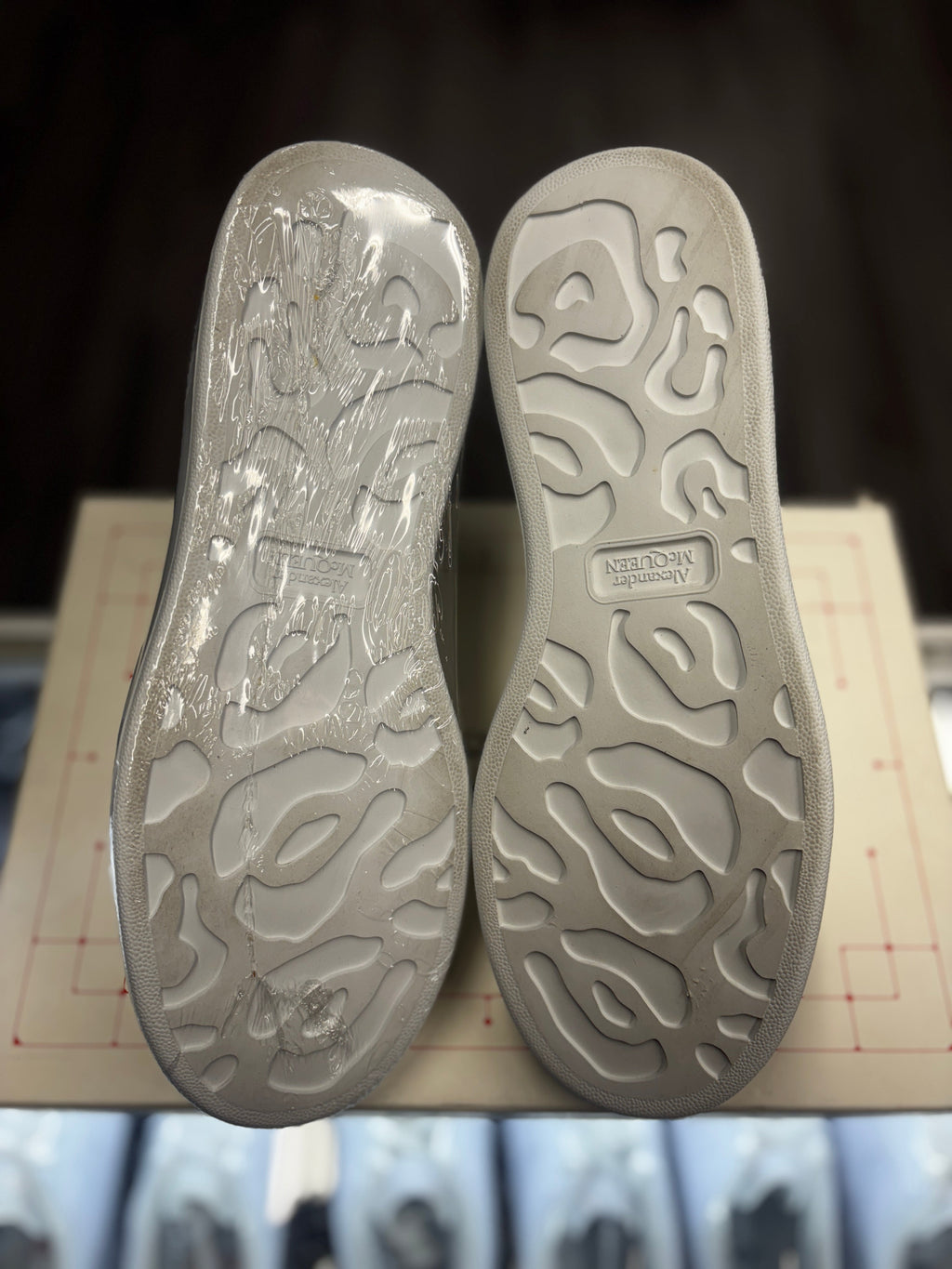 Alexander McQueen Oversized "White/Teal"