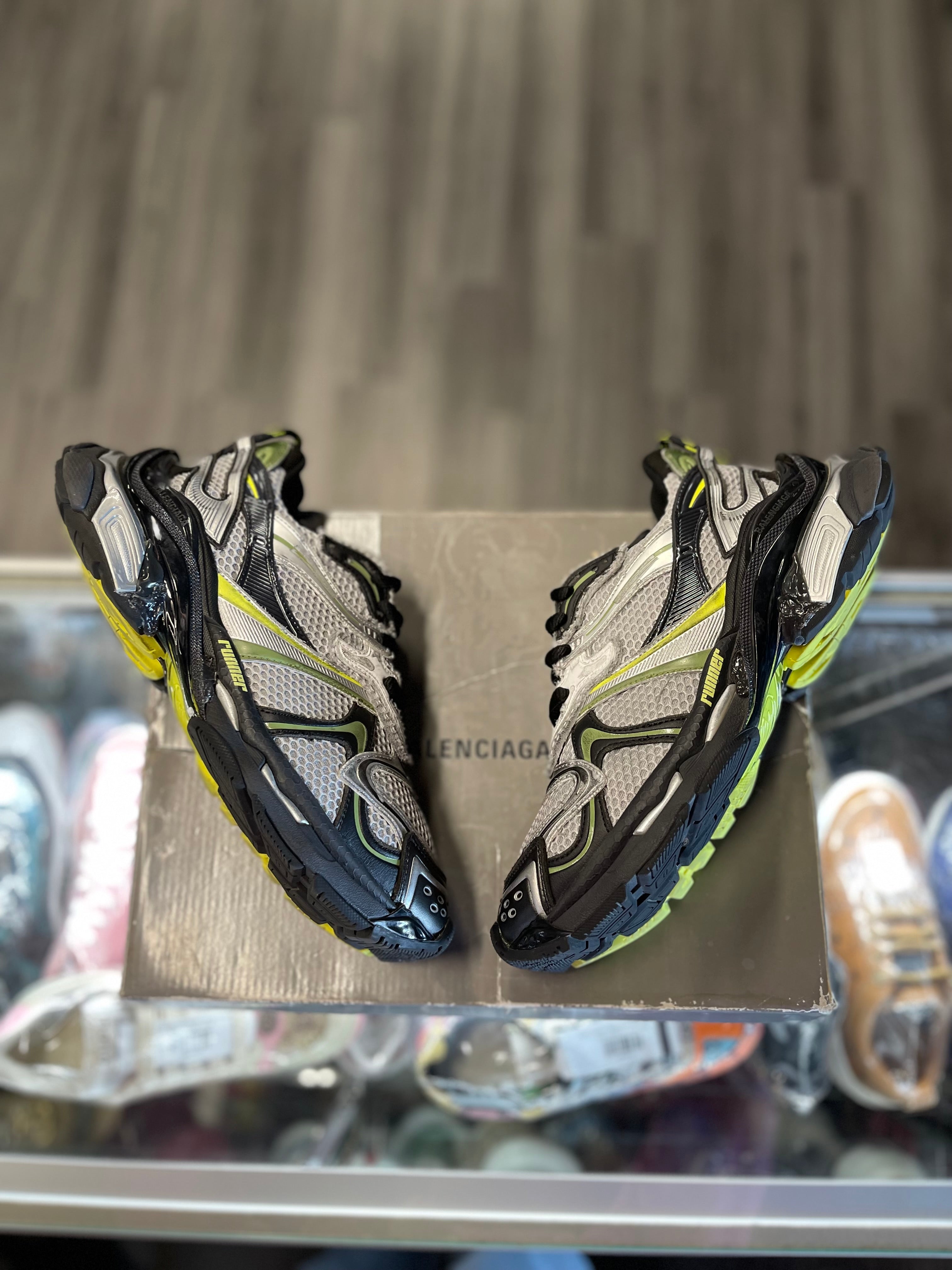 Balenciaga Runner 2.0 "Worn Out Silver yellow'