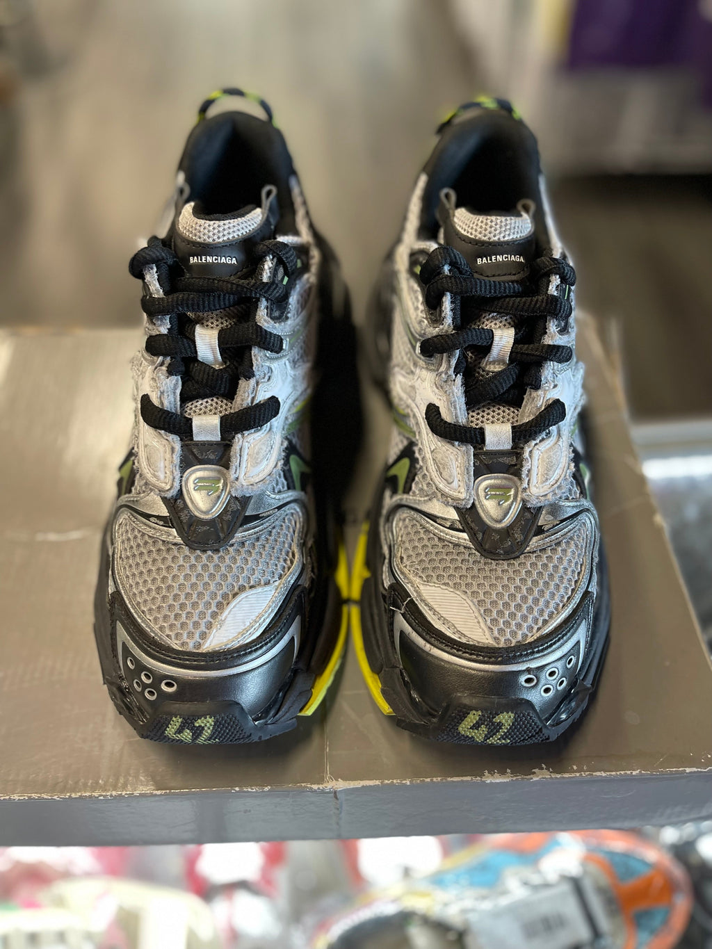 Balenciaga Runner 2.0 "Worn Out Silver yellow'