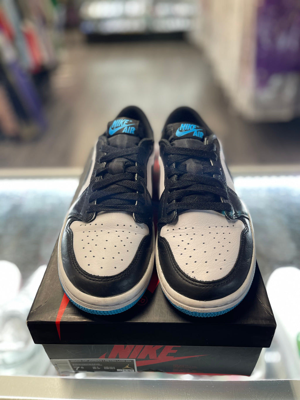 2022 Air Jordan Retro 1 low "Black Powder Blue" (w)