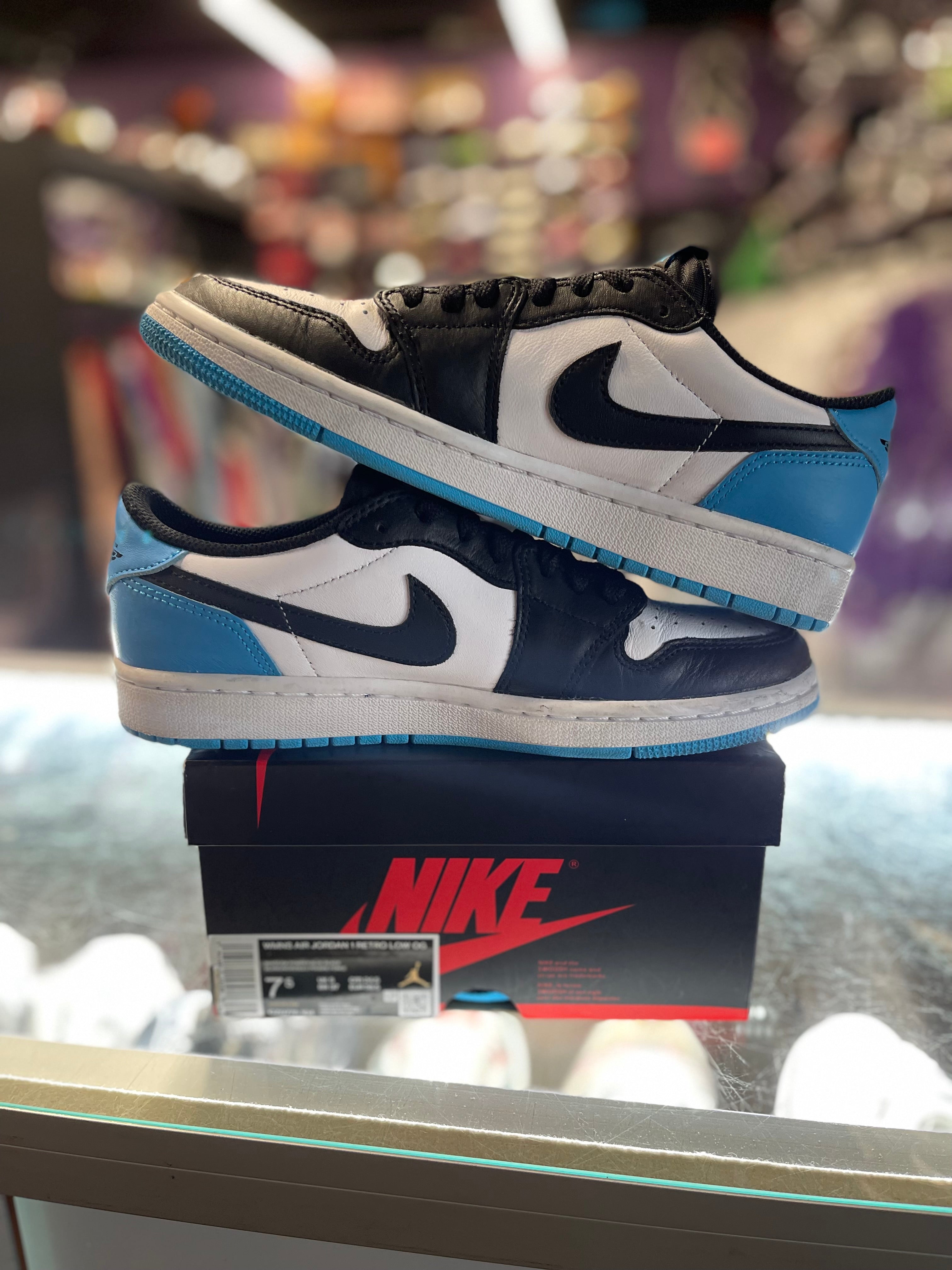 2022 Air Jordan Retro 1 low "Black Powder Blue" (w)