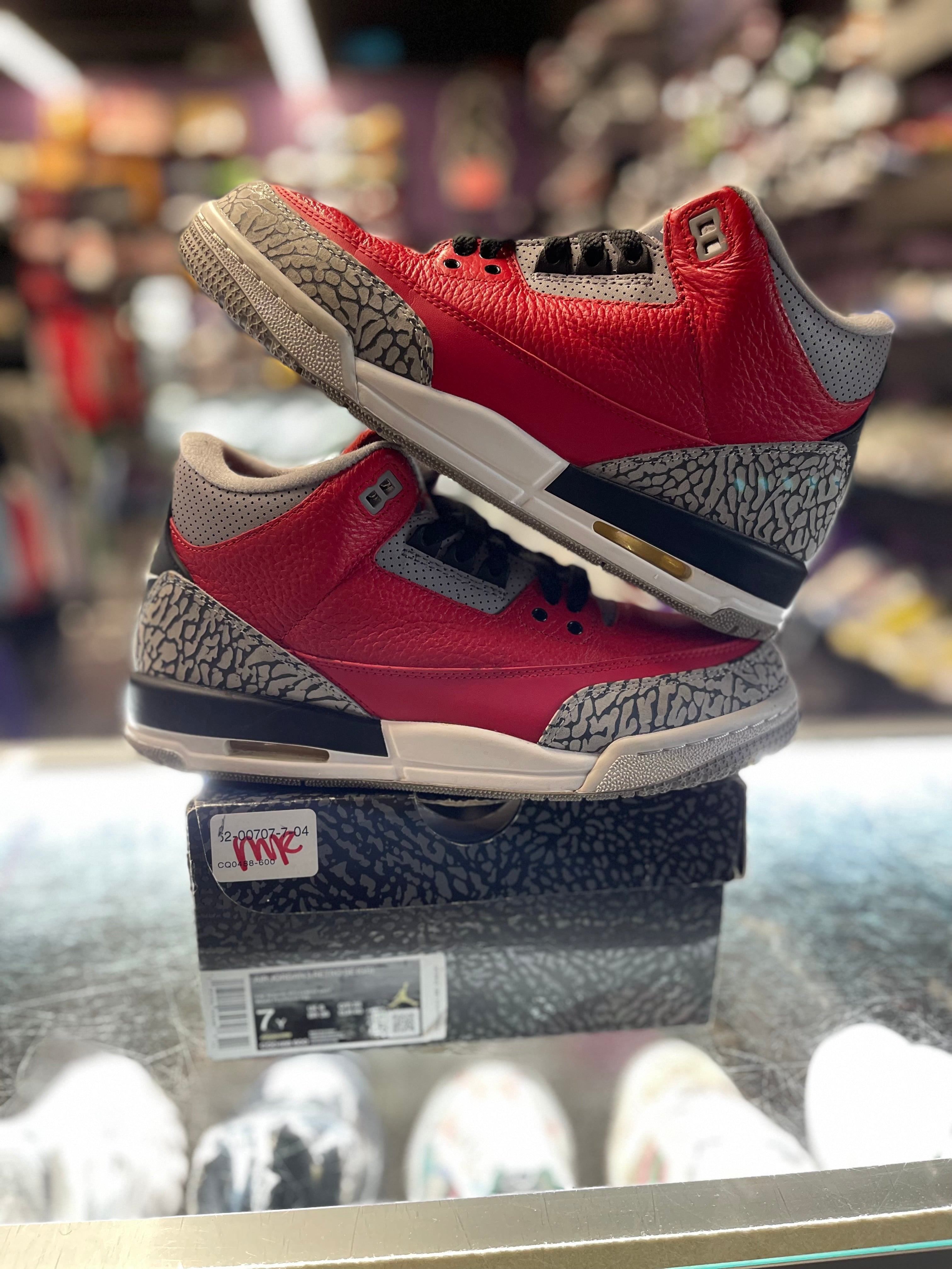 2020 Air Jordan Retro 3 "SE Red Unite" (GS)