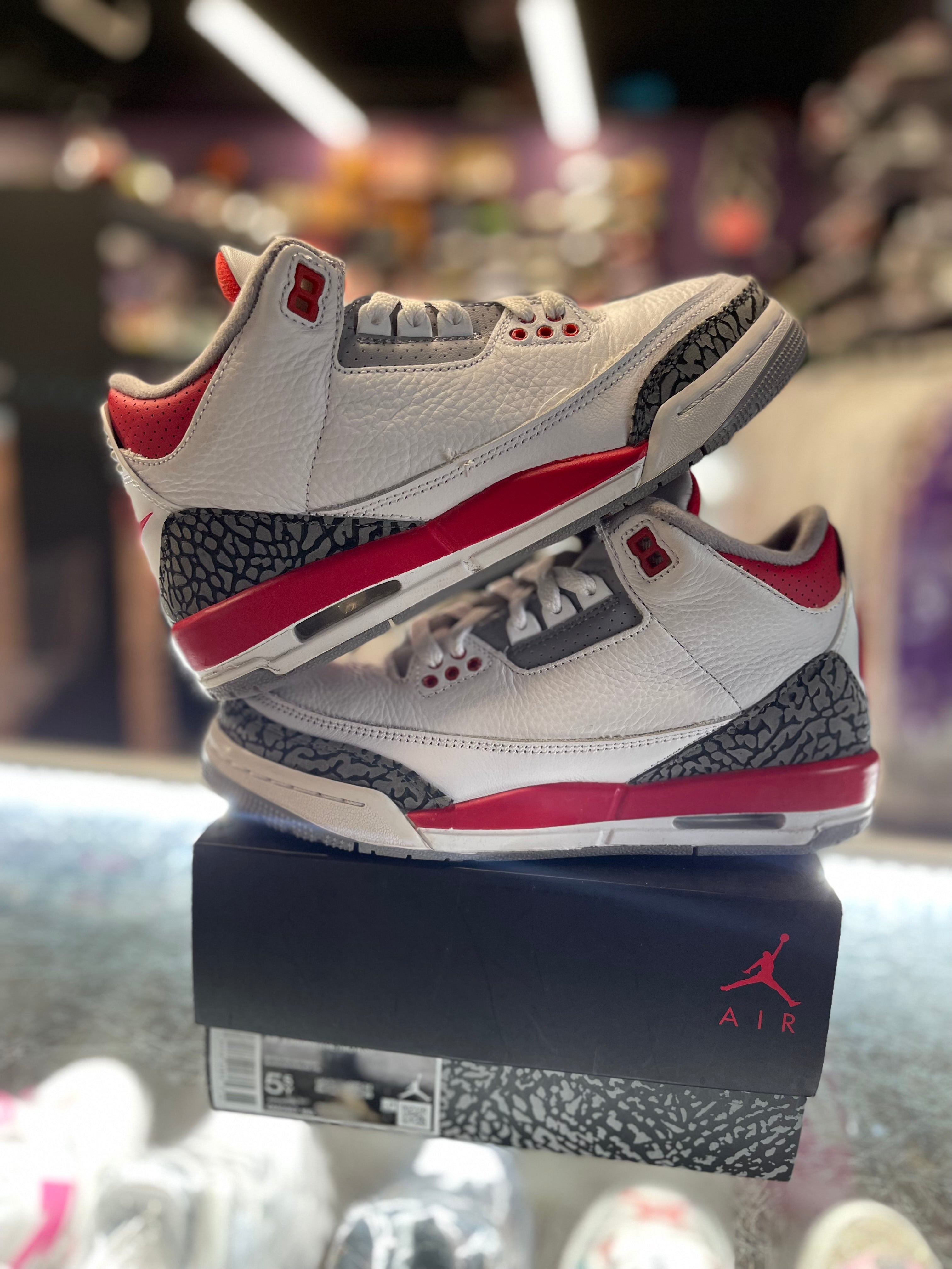 2022 Air Jordan Retro 3 "Fire Red"