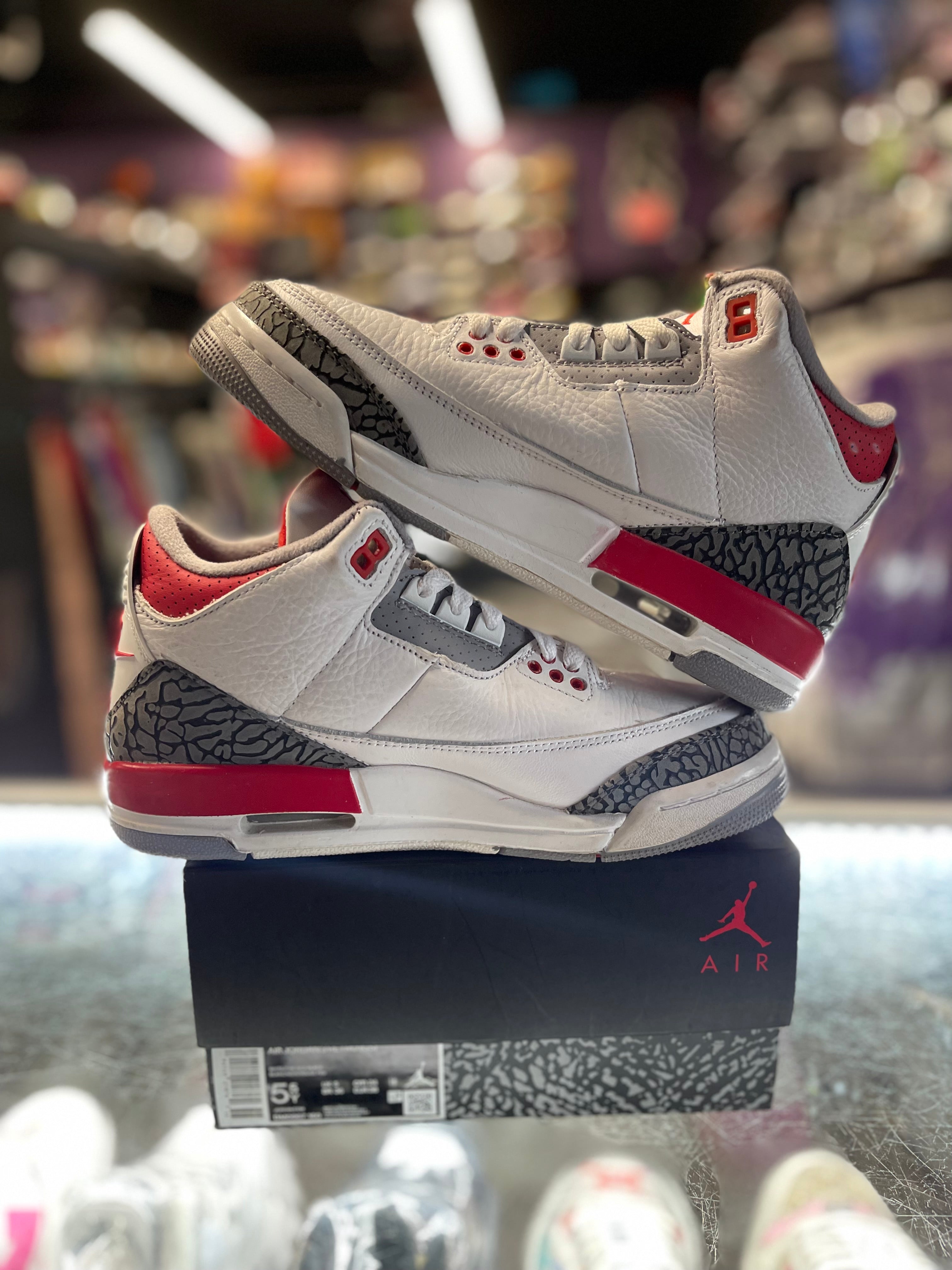 2022 Air Jordan Retro 3 "Fire Red"